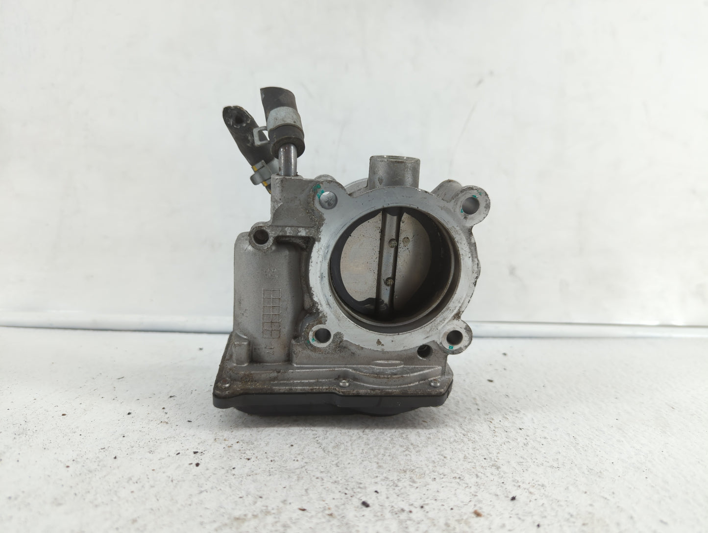 2014-2018 Kia Forte Throttle Body P/N:35100-2E000 1302150124, 35100-2E710 Fits Fits 2011 2012 2013 2014 2015 2016 2017 2018 
