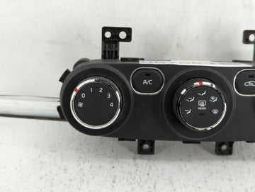 2017-2018 Kia Forte Climate Control Module Temperature AC/Heater Replacement P/N:97250-A7XXX 97250-B0AA0 Fits Fits 2017 2018 OEM Used Auto Parts