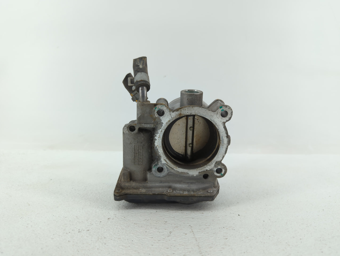 2014-2018 Kia Forte Throttle Body P/N:35100-2E000 1302150124, 35100-2E710 Fits Fits 2011 2012 2013 2014 2015 2016 2017 2018 