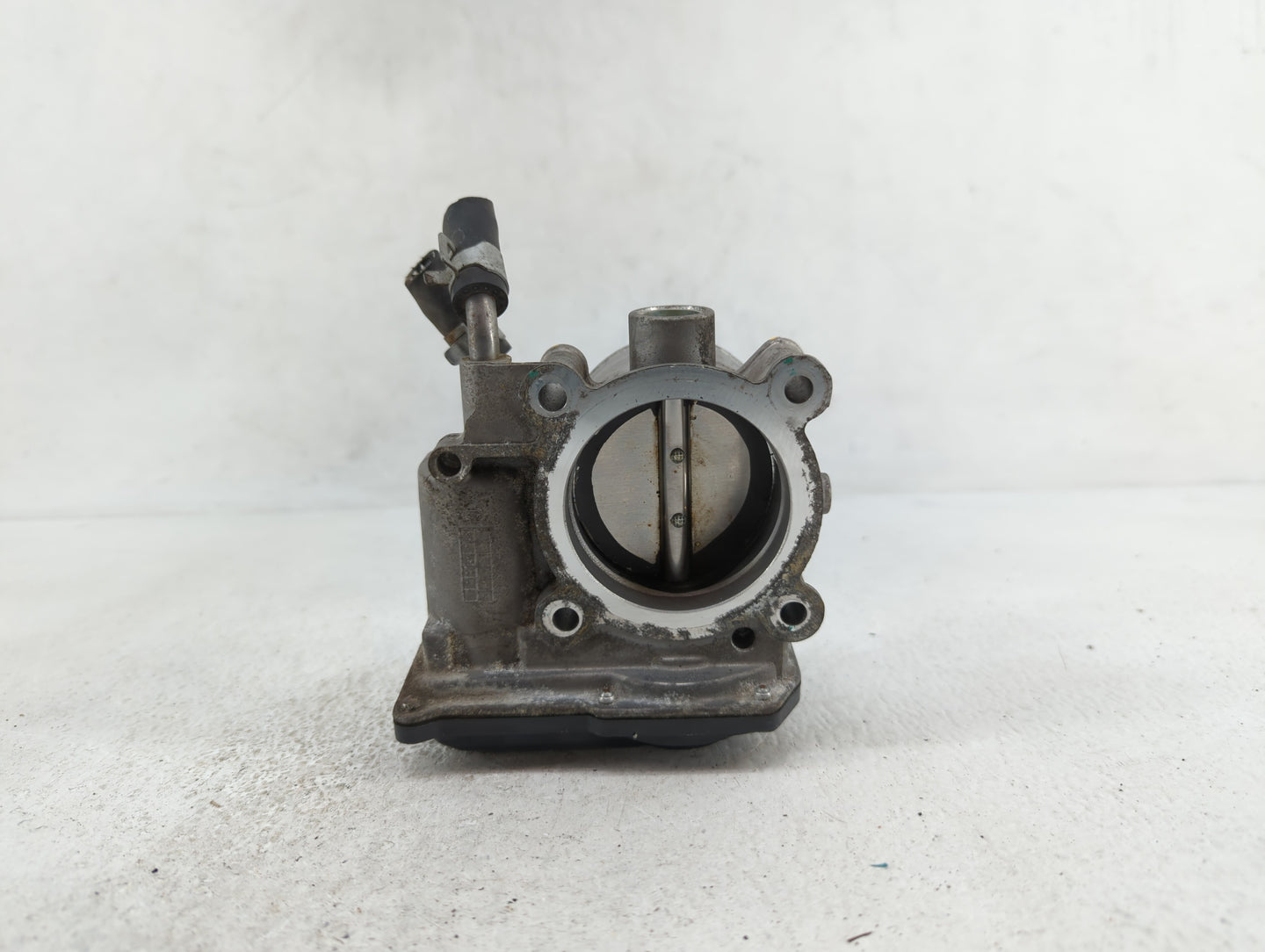2014-2018 Kia Forte Throttle Body P/N:35100-2E000 35100-2E710 Fits Fits 2011 2012 2013 2014 2015 2016 2017 2018 2019 OEM Use