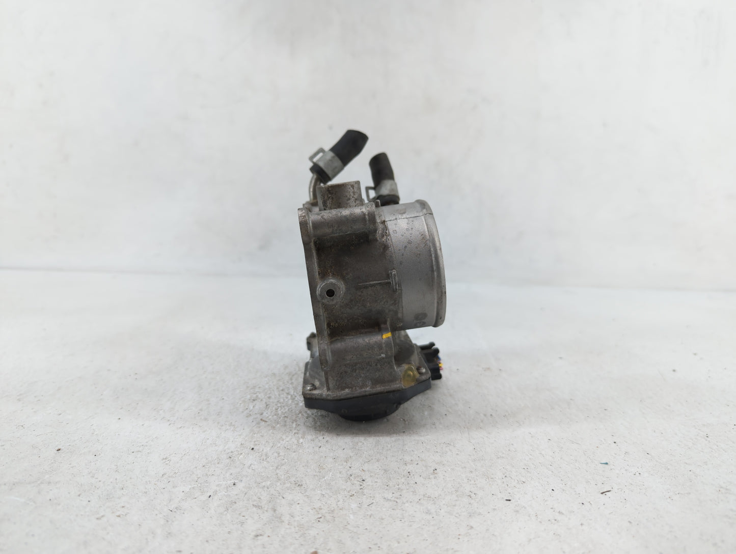 2014-2018 Kia Forte Throttle Body P/N:35100-2E000 35100-2E710 Fits Fits 2011 2012 2013 2014 2015 2016 2017 2018 2019 OEM Use