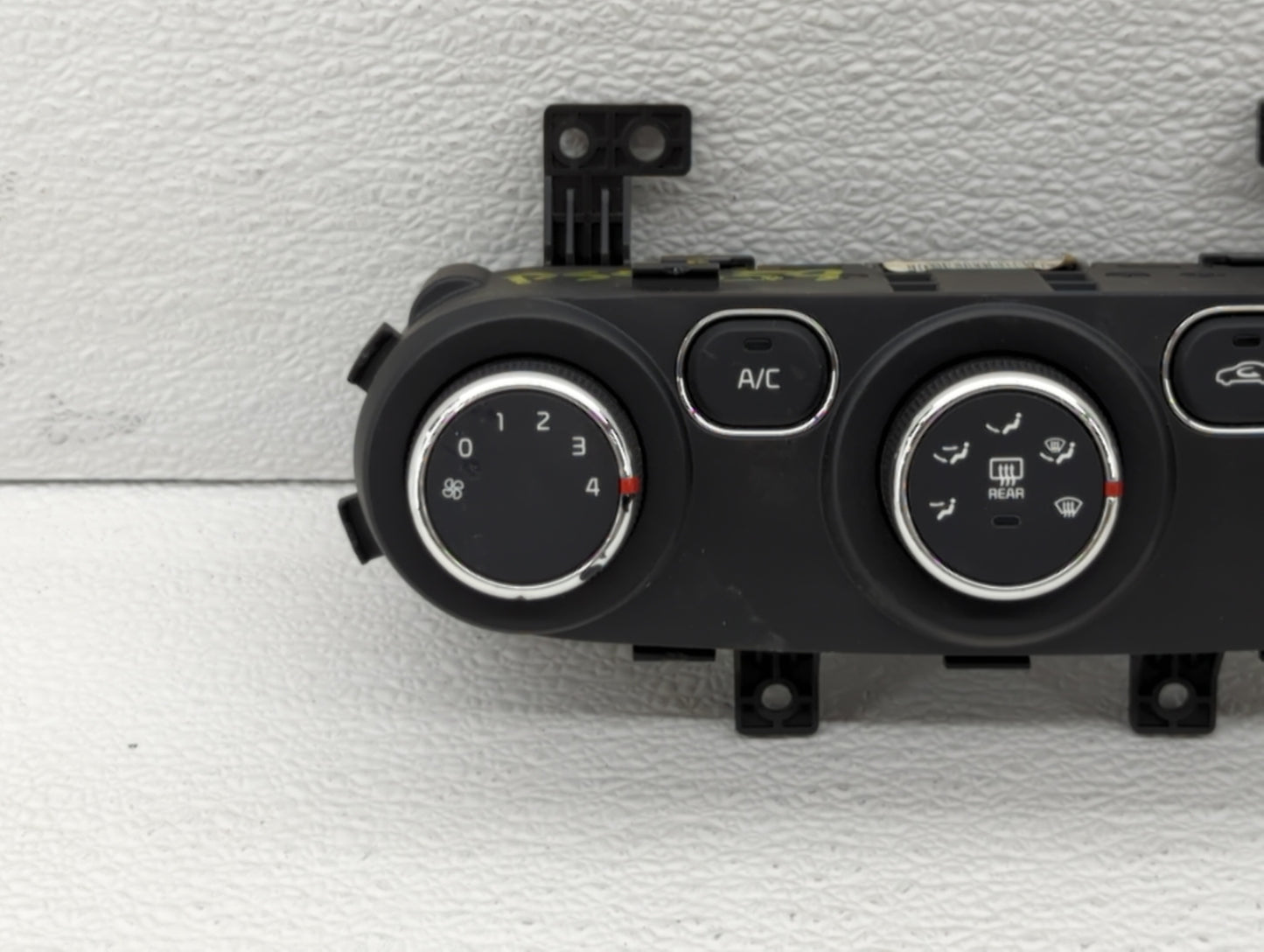 2017-2018 Kia Forte Climate Control Module Temperature AC/Heater Replacement P/N:97250-A7XXX 97250-B0AA0 Fits Fits 2017 2018