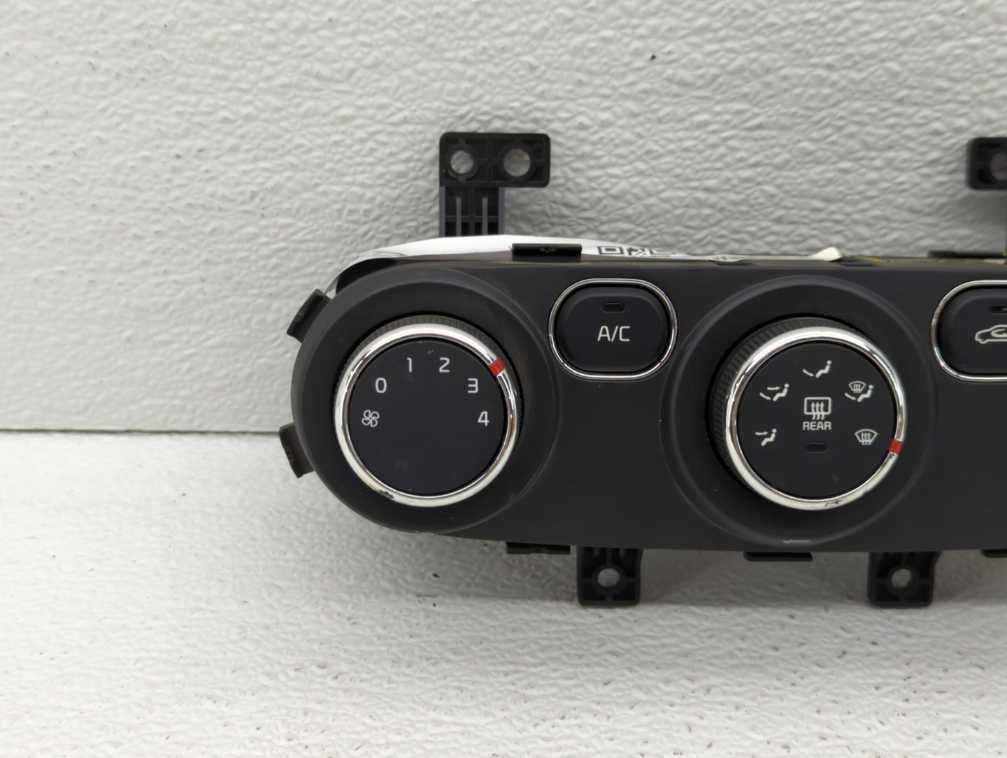 2017-2018 Kia Forte Climate Control Module Temperature AC/Heater Replacement P/N:97250-A7XXX 97250-B0AA0 Fits Fits 2017 2018