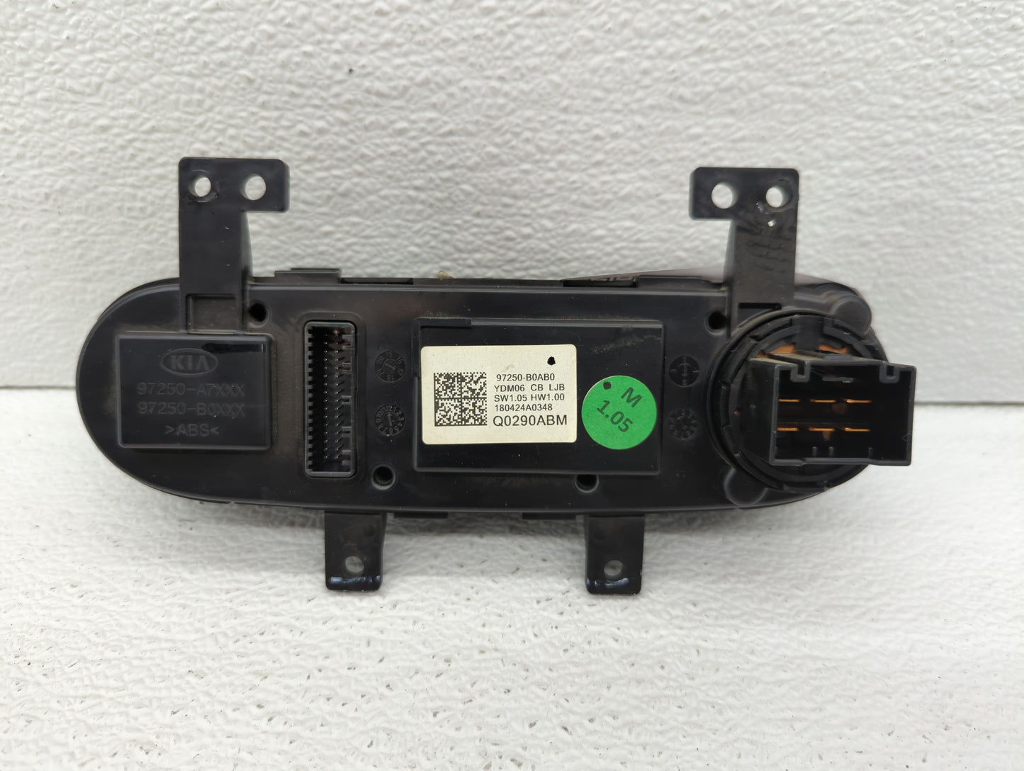 2017-2018 Kia Forte Climate Control Module Temperature AC/Heater Replacement P/N:97250-A7XXX 97250-B0AA0 Fits Fits 2017 2018
