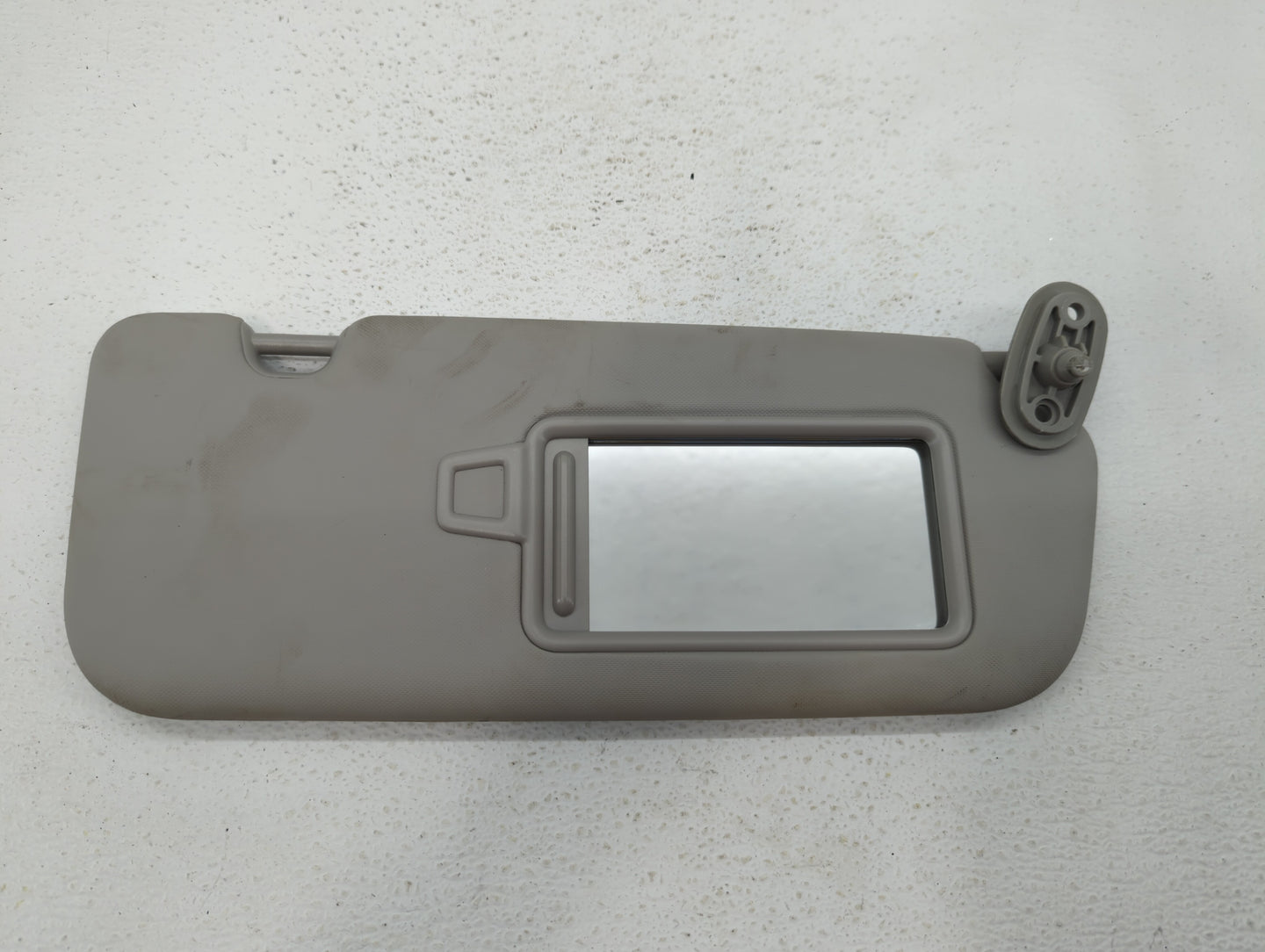 2017-2018 Kia Forte Sun Visor Shade Replacement Passenger Right Mirror Fits Fits 2017 2018 OEM Used Auto Parts - Oemusedauto