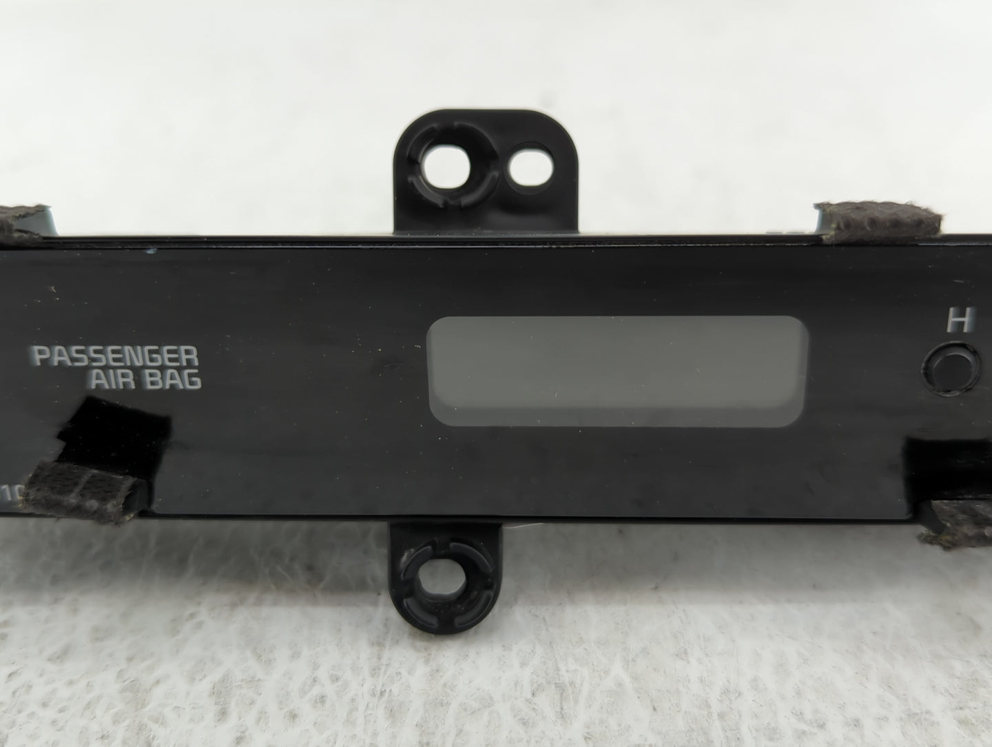 2018 Kia Forte Digital Clock - Oemusedautoparts1.com