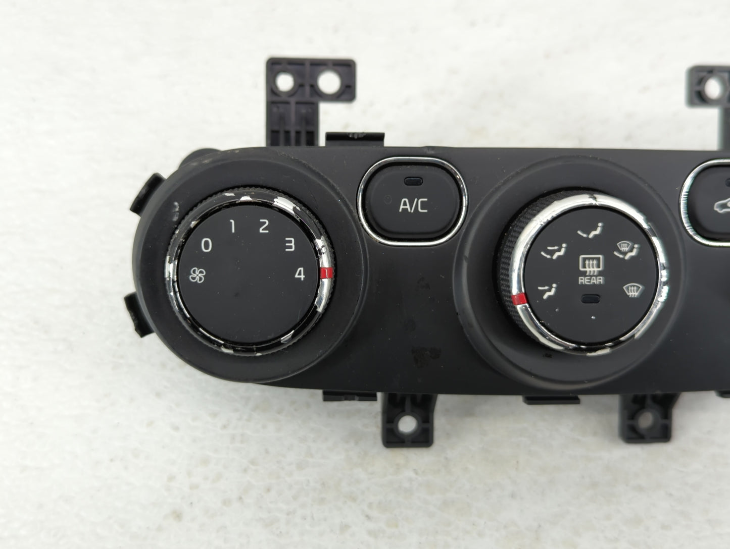 2017-2018 Kia Forte Climate Control Module Temperature AC/Heater Replacement P/N:97250-B0AA0 Fits Fits 2017 2018 OEM Used Au