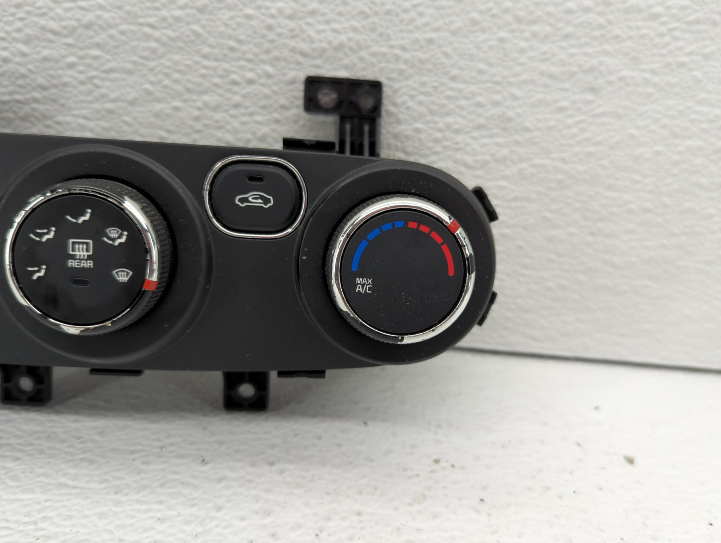 2017-2018 Kia Forte Climate Control Module Temperature AC/Heater Replacement P/N:97250-B0AB0 97250-A7XXX Fits Fits 2017 2018