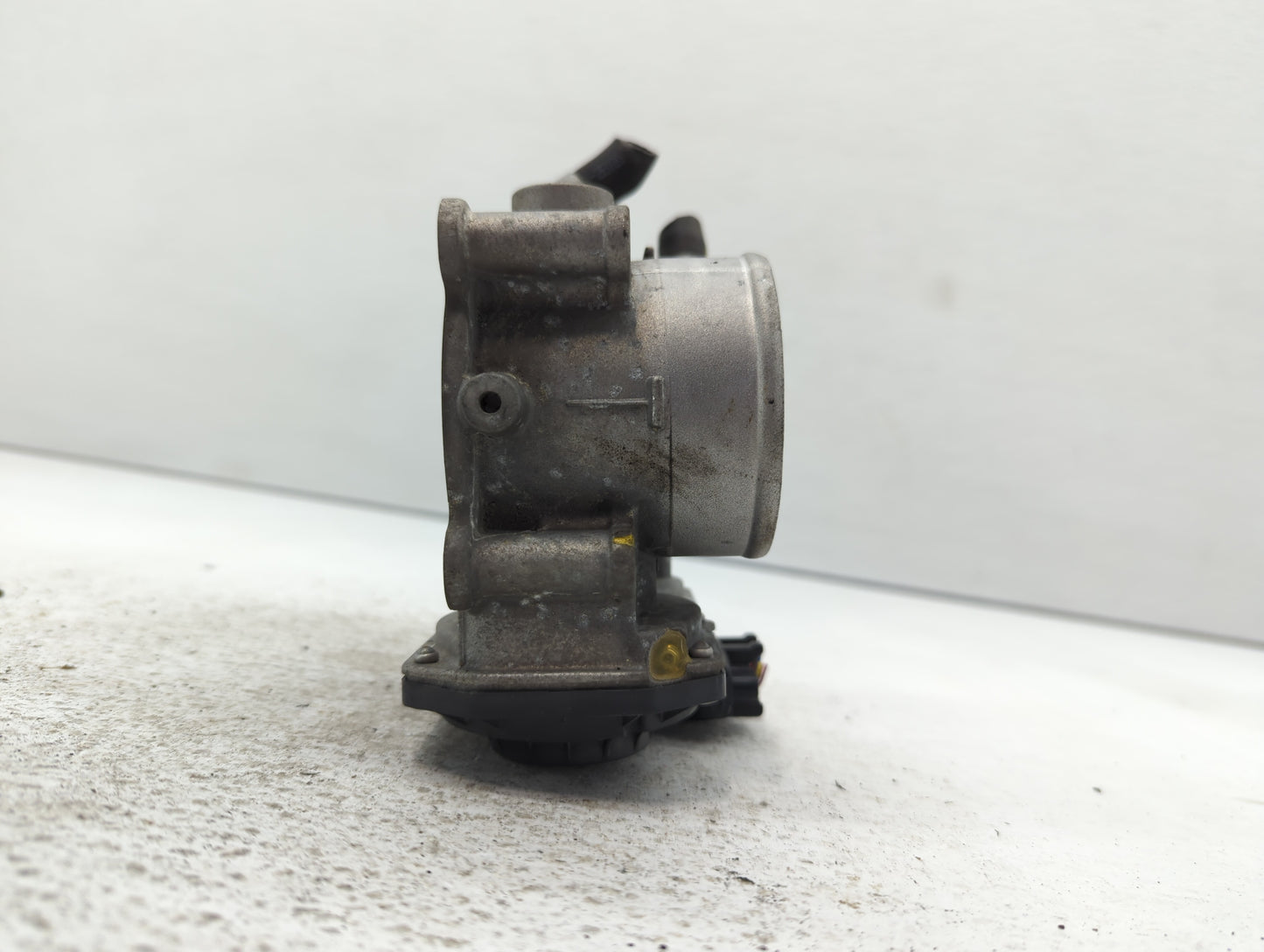 2014-2018 Kia Forte Throttle Body P/N:35100-2E000 Fits Fits 2011 2012 2013 2014 2015 2016 2017 2018 2019 2020 2021 OEM Used 