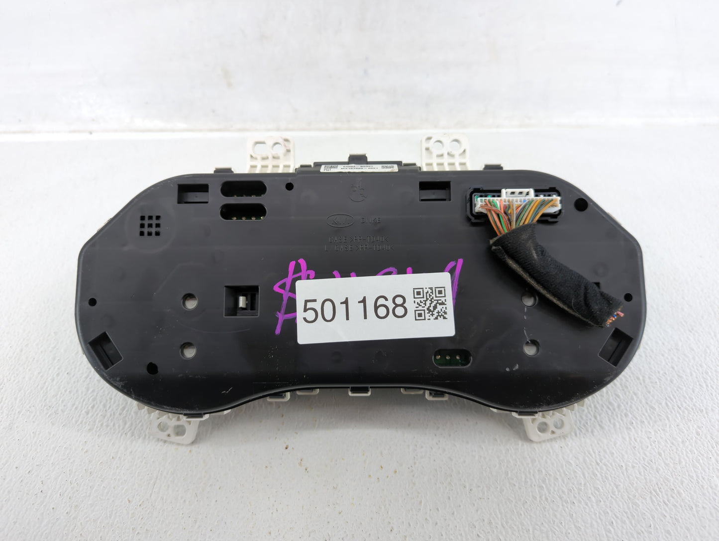 2017-2018 Kia Forte Instrument Cluster Speedometer Gauges P/N:94013-B0301 94003-B0301 Fits Fits 2017 2018 OEM Used Auto Part