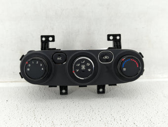 compare product 2017-2018 Kia Forte Climate Control Module Temperature AC/Heater Replacement P/N:97250-B0AB0 97250-A7XXX Fits Fits 2017 2018 OEM Used Auto Parts