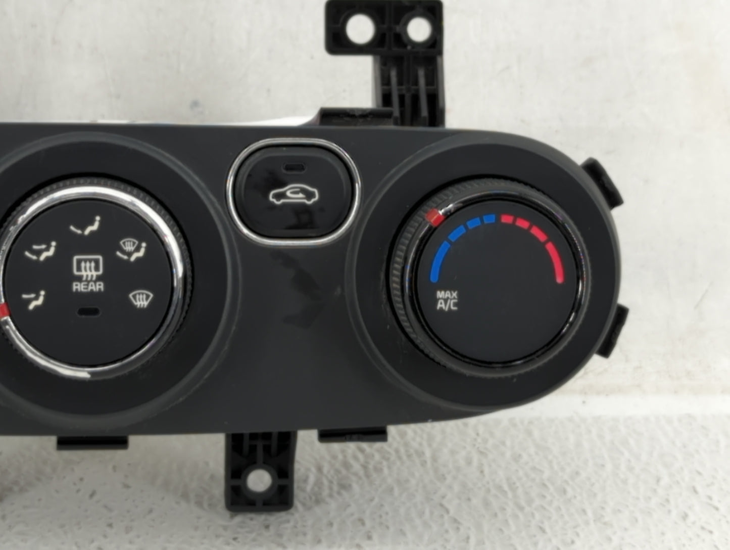 2017-2018 Kia Forte Climate Control Module Temperature AC/Heater Replacement P/N:97250-B0AB0 97250-A7XXX Fits Fits 2017 2018