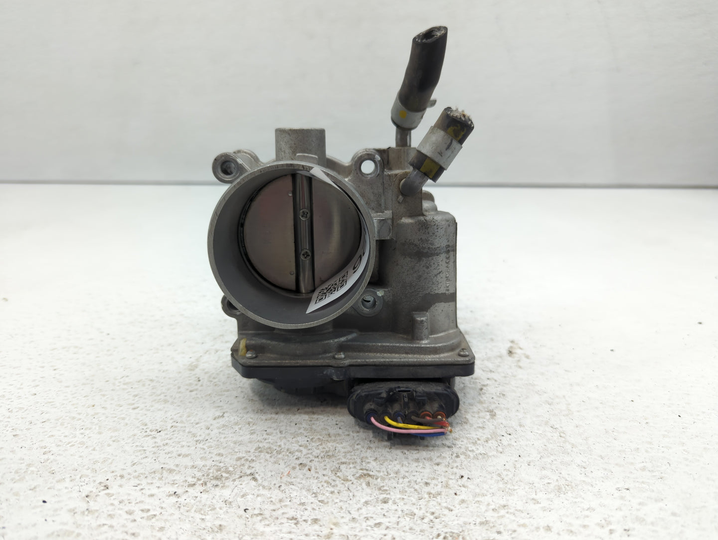 2014-2018 Kia Forte Throttle Body P/N:35100-2E000 Fits Fits 2011 2012 2013 2014 2015 2016 2017 2018 2019 2020 2021 OEM Used 