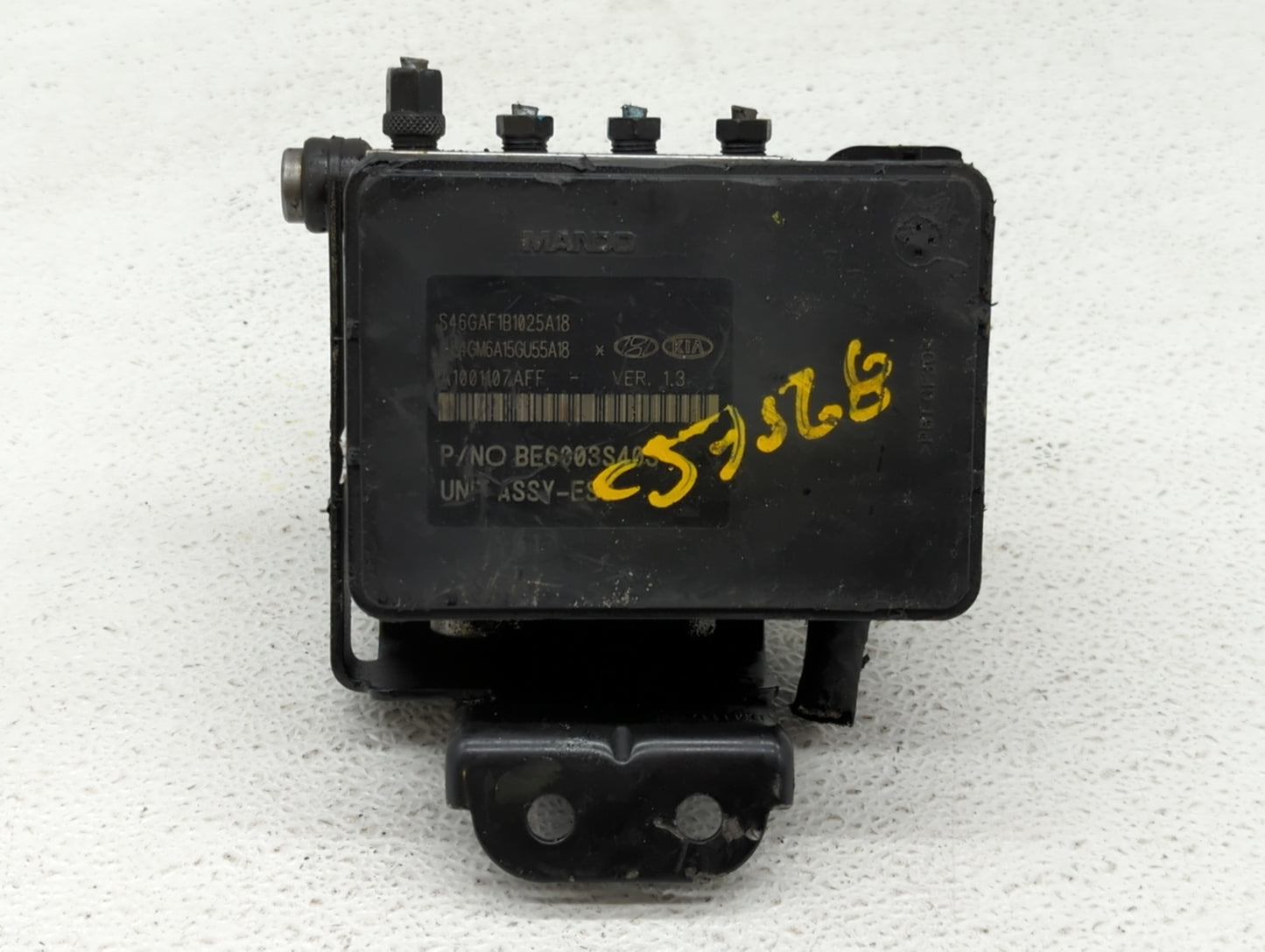 2017-2018 Kia Forte ABS Pump Control Module Replacement P/N:58900-B0200 B0589-20500 Fits Fits 2017 2018 OEM Used Auto Parts 