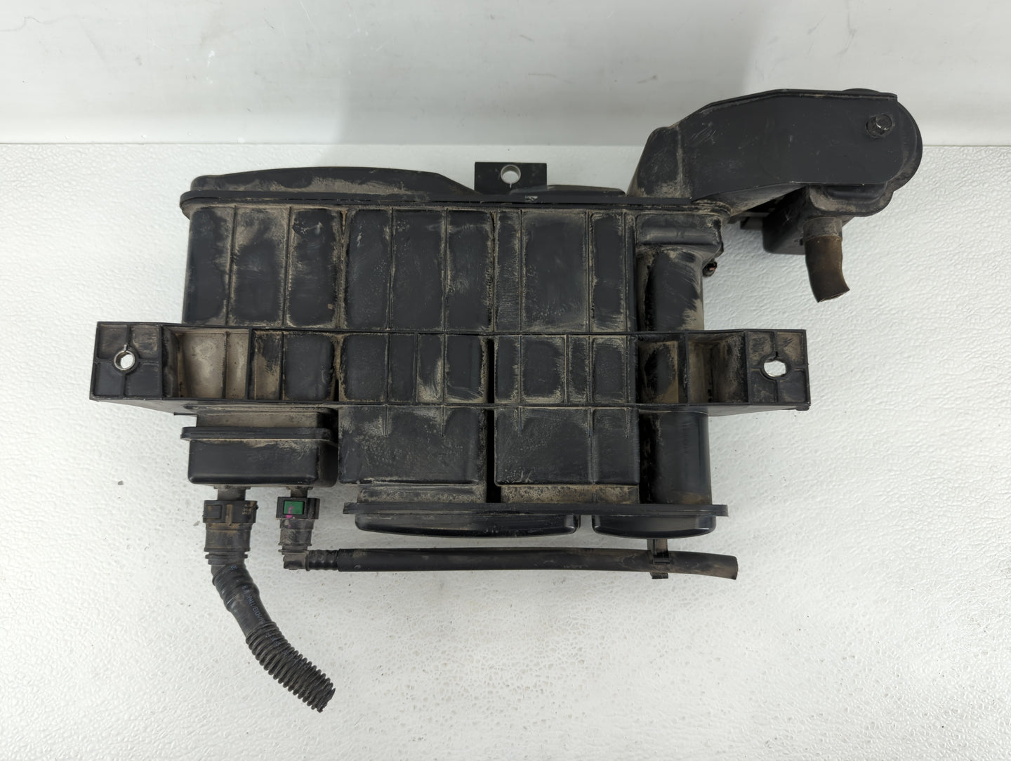 2018 Kia Forte Fuel Vapor Charcoal Canister - Oemusedautoparts1.com