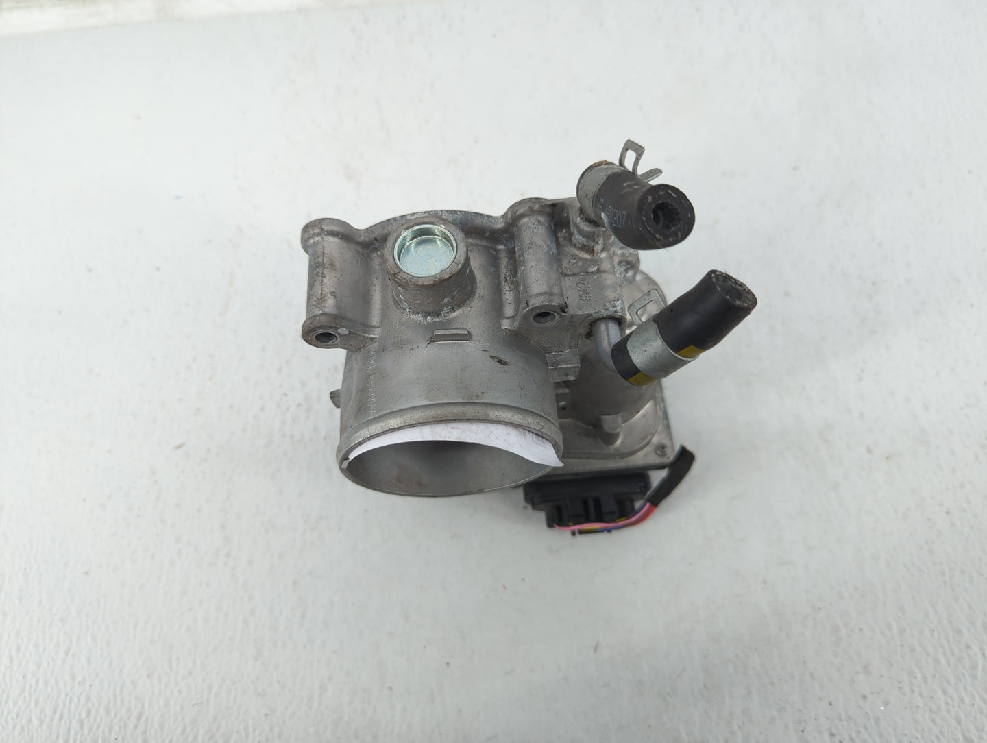 2014-2018 Kia Forte Throttle Body P/N:35100-2E000 Fits Fits 2011 2012 2013 2014 2015 2016 2017 2018 2019 2020 2021 OEM Used 