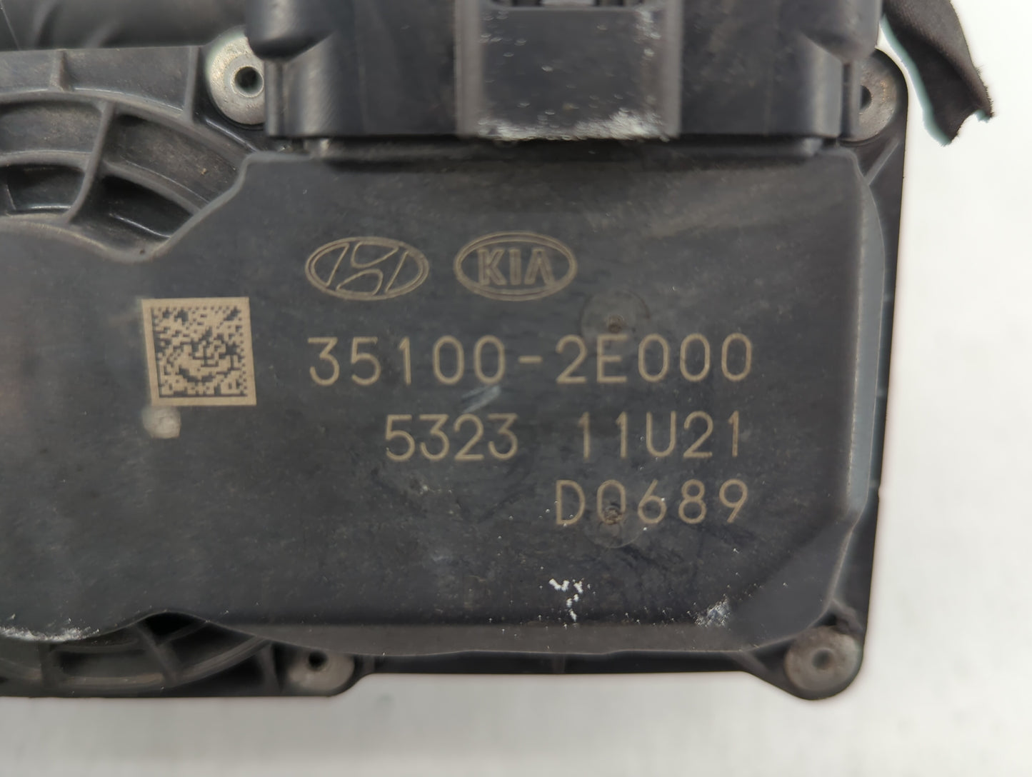 2014-2018 Kia Forte Throttle Body P/N:35100-2E000 Fits Fits 2011 2012 2013 2014 2015 2016 2017 2018 2019 2020 2021 OEM Used 