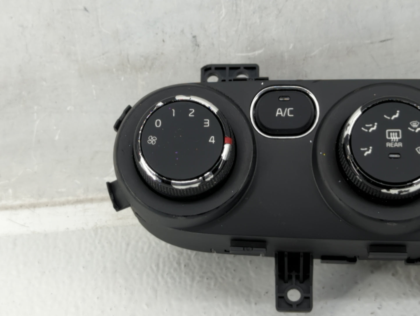 2017-2018 Kia Forte Climate Control Module Temperature AC/Heater Replacement P/N:97250-B0AA0 Fits Fits 2017 2018 OEM Used Au