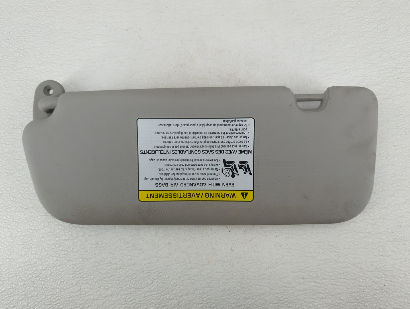 2017-2018 Kia Forte Sun Visor Shade Replacement Passenger Right Mirror Fits Fits 2017 2018 OEM Used Auto Parts - Oemusedauto