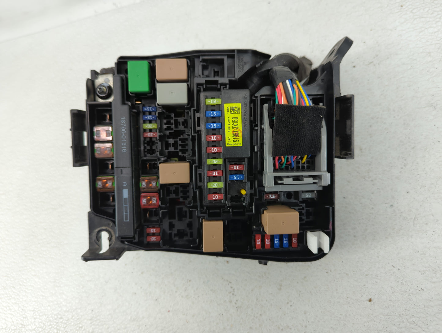 2017-2018 Kia Forte Fusebox Fuse Box Panel Relay Module P/N:1710241026 4217A19035, 91218B0170 Fits Fits 2017 2018 OEM Used A