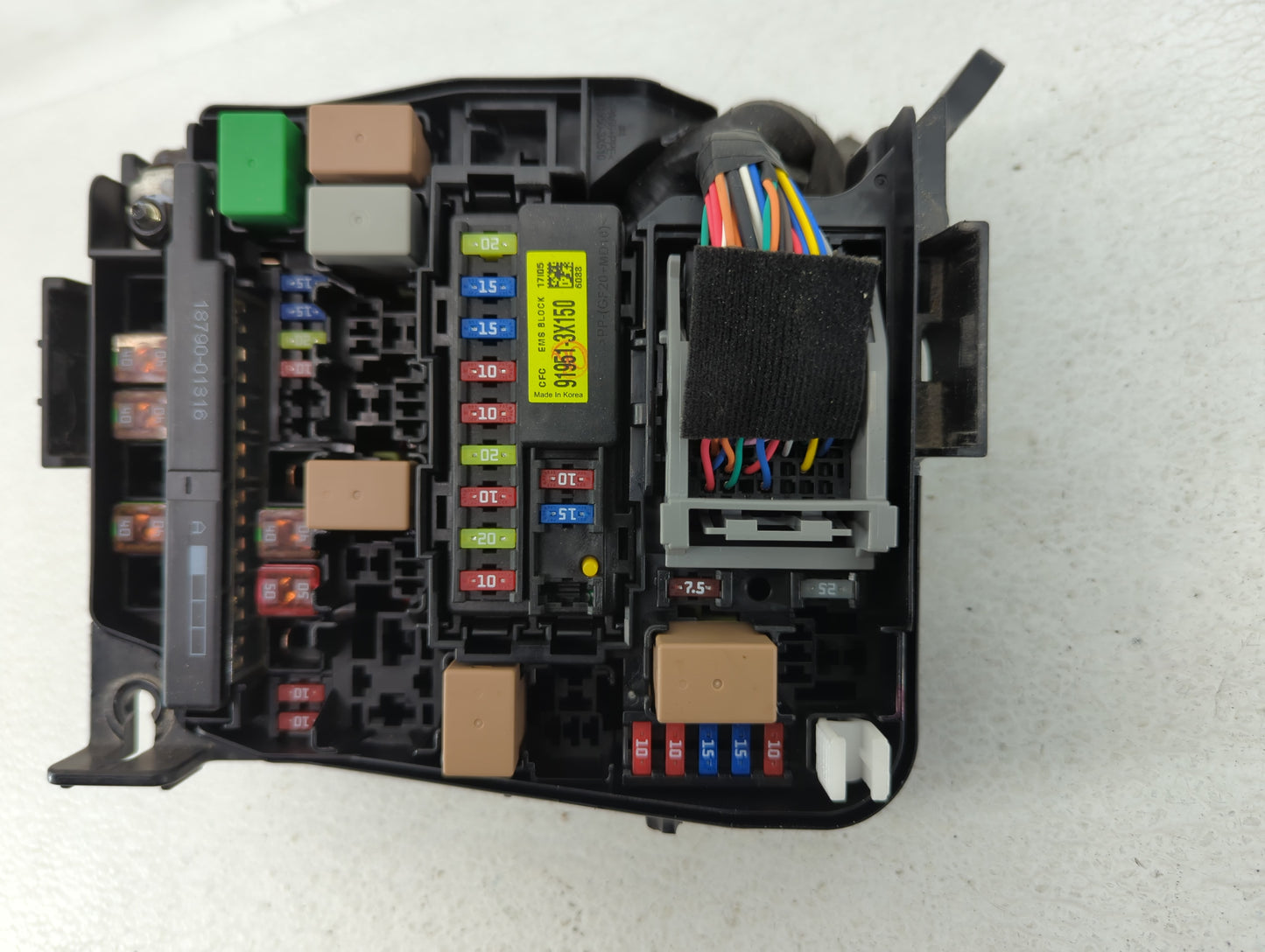 2017-2018 Kia Forte Fusebox Fuse Box Panel Relay Module P/N:1710241026 4217A19035, 91218B0170 Fits Fits 2017 2018 OEM Used A