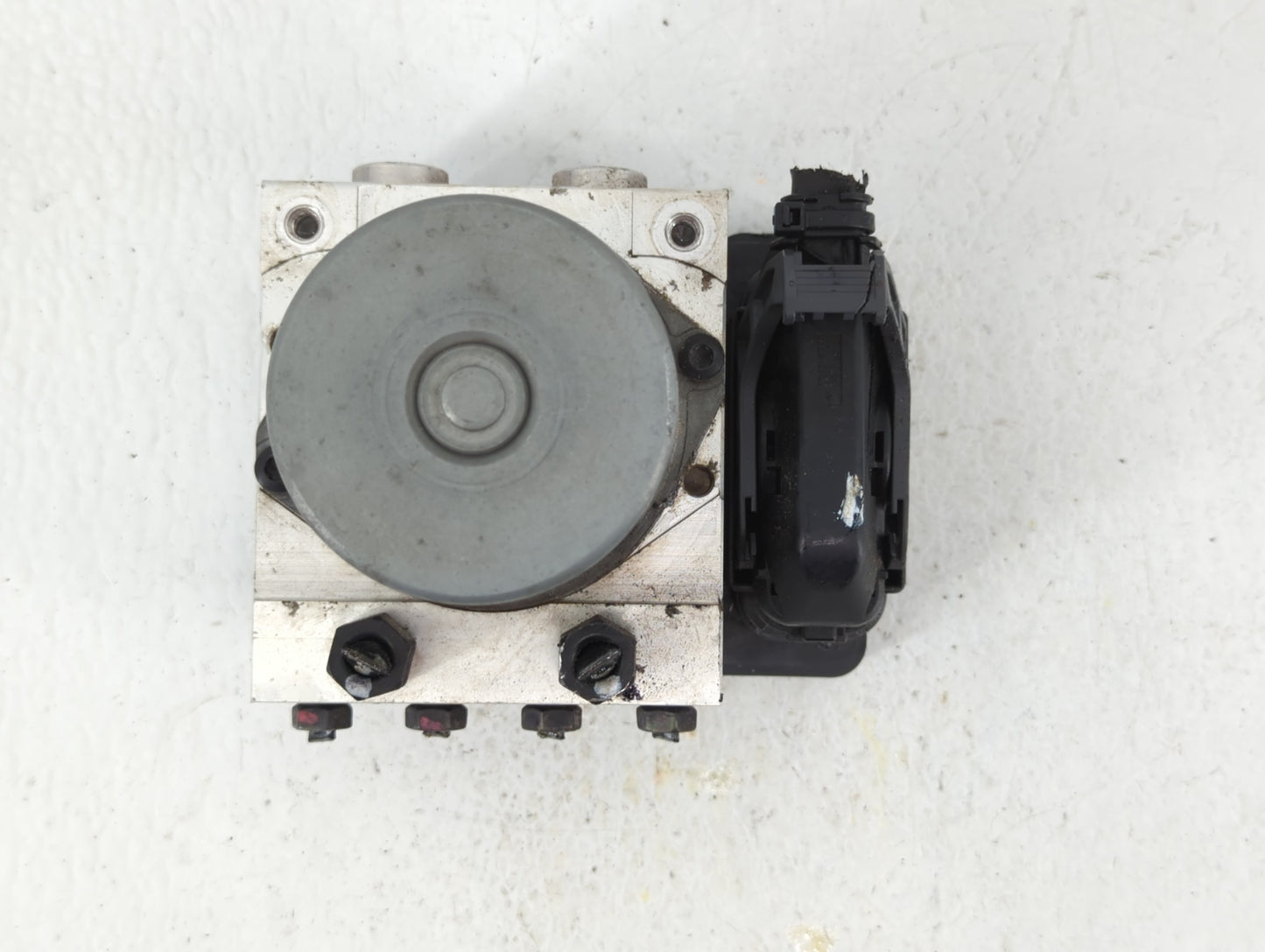 2017-2018 Kia Forte ABS Pump Control Module Replacement P/N:B0589-20500 Fits Fits 2017 2018 OEM Used Auto Parts - Oemusedaut