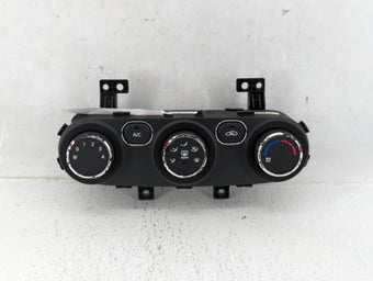 compare product 2017-2018 Kia Forte Climate Control Module Temperature AC/Heater Replacement P/N:Q0290AAM 97250-B0AA0 Fits Fits 2017 2018 OEM Used Auto Parts