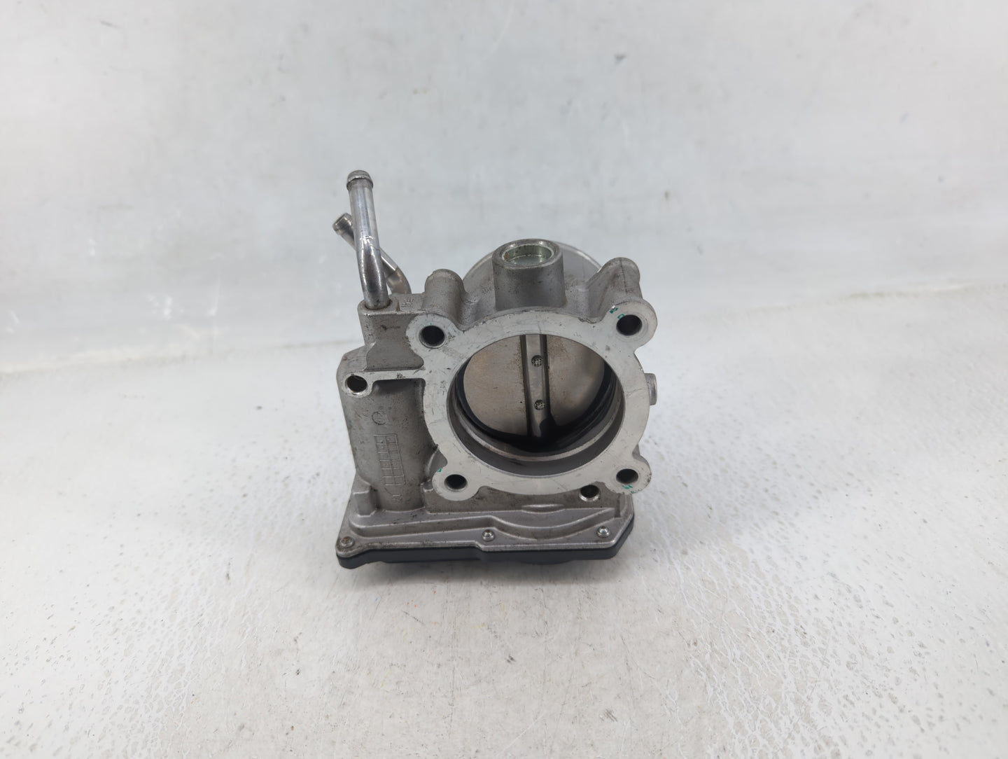 2014-2018 Kia Forte Throttle Body P/N:35100-2E000 Fits Fits 2011 2012 2013 2014 2015 2016 2017 2018 2019 2020 2021 OEM Used 