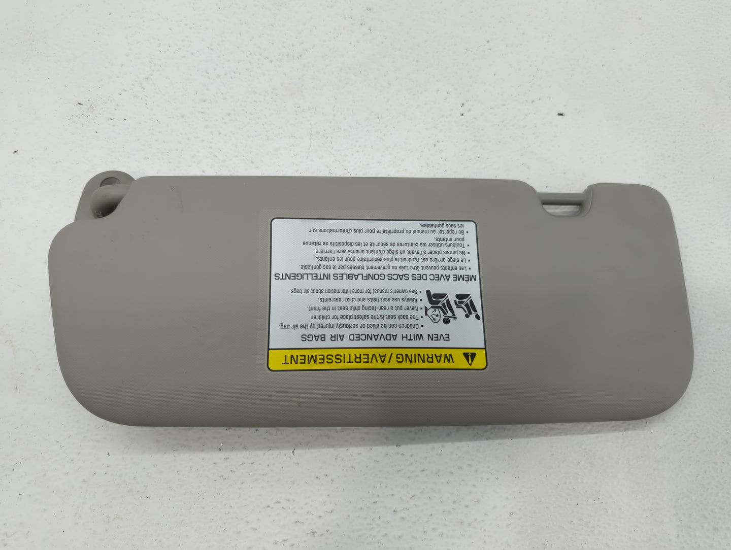 2017-2018 Kia Forte Sun Visor Shade Replacement Passenger Right Mirror Fits Fits 2017 2018 OEM Used Auto Parts - Oemusedauto