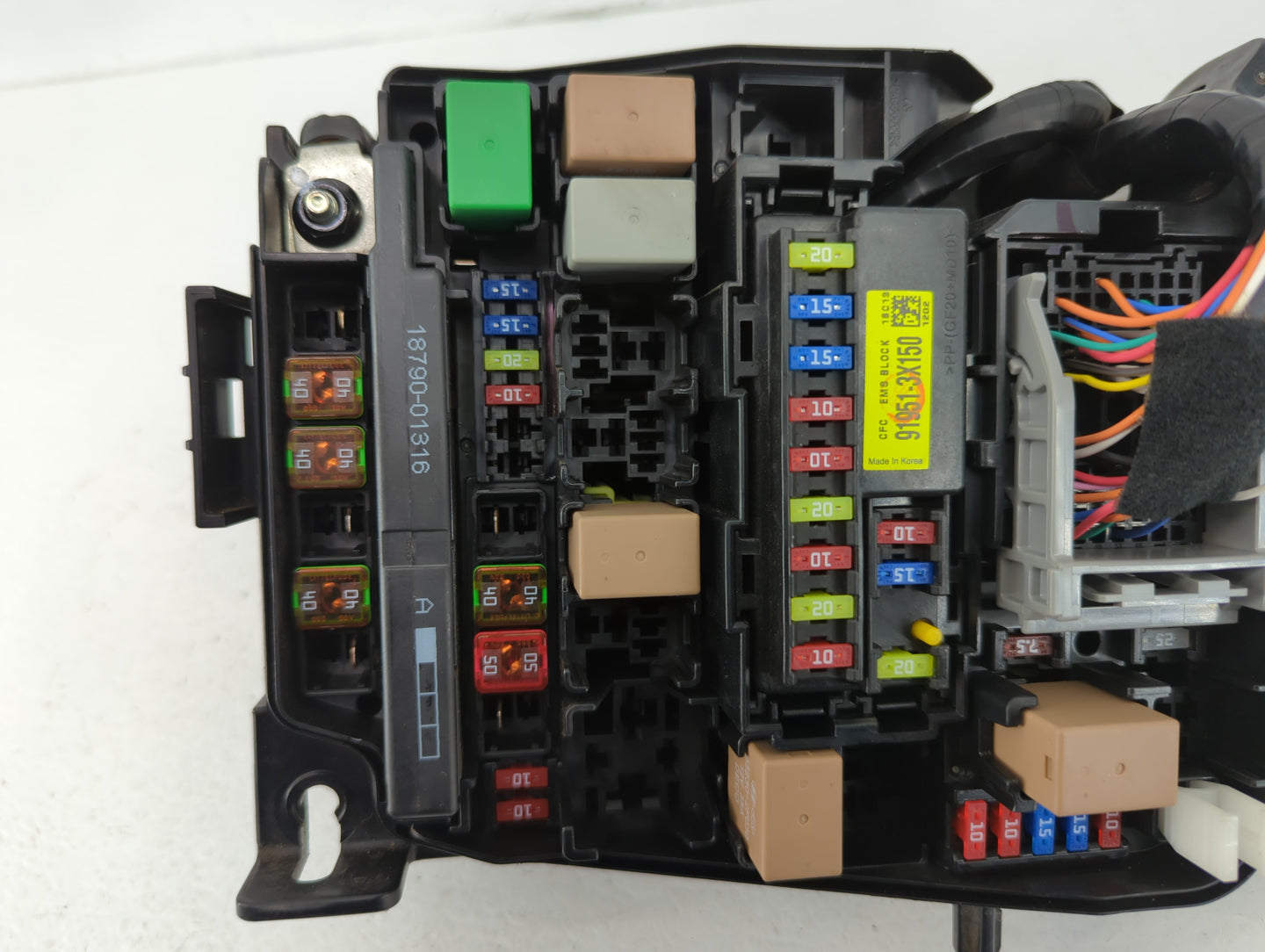 2017-2018 Kia Forte Fusebox Fuse Box Panel Relay Module P/N:91951-3X150 Fits Fits 2017 2018 OEM Used Auto Parts - Oemusedaut
