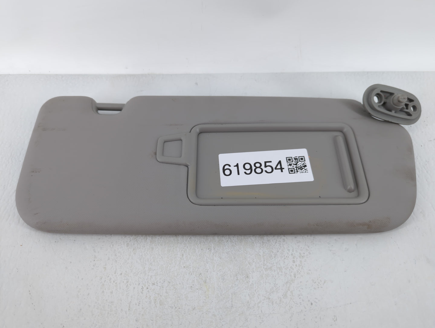 2017-2018 Kia Forte Sun Visor Shade Replacement Passenger Right Mirror Fits Fits 2017 2018 OEM Used Auto Parts - Oemusedauto