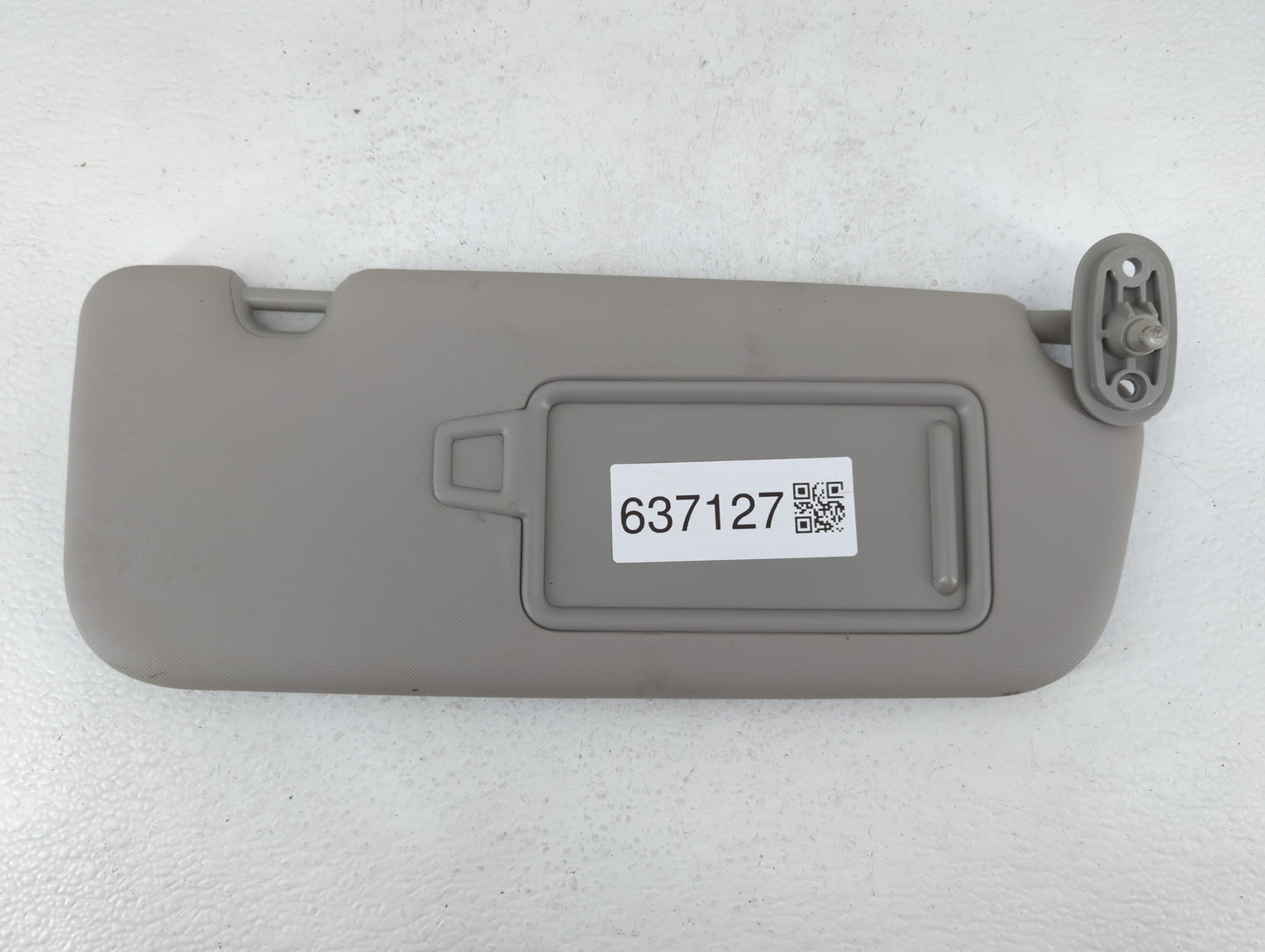 2017-2018 Kia Forte Sun Visor Shade Replacement Passenger Right Mirror Fits Fits 2017 2018 OEM Used Auto Parts - Oemusedauto