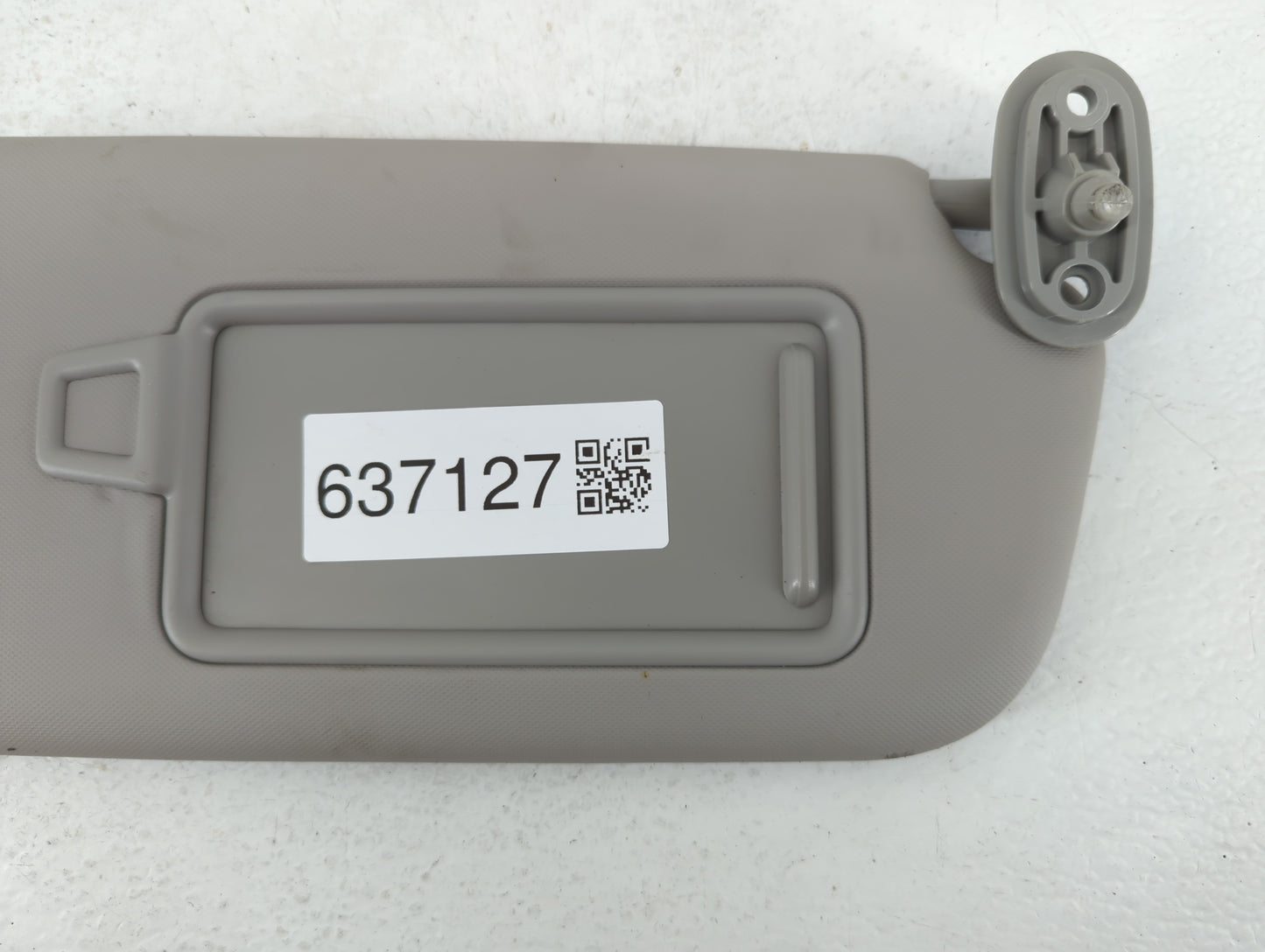 2017-2018 Kia Forte Sun Visor Shade Replacement Passenger Right Mirror Fits Fits 2017 2018 OEM Used Auto Parts - Oemusedauto