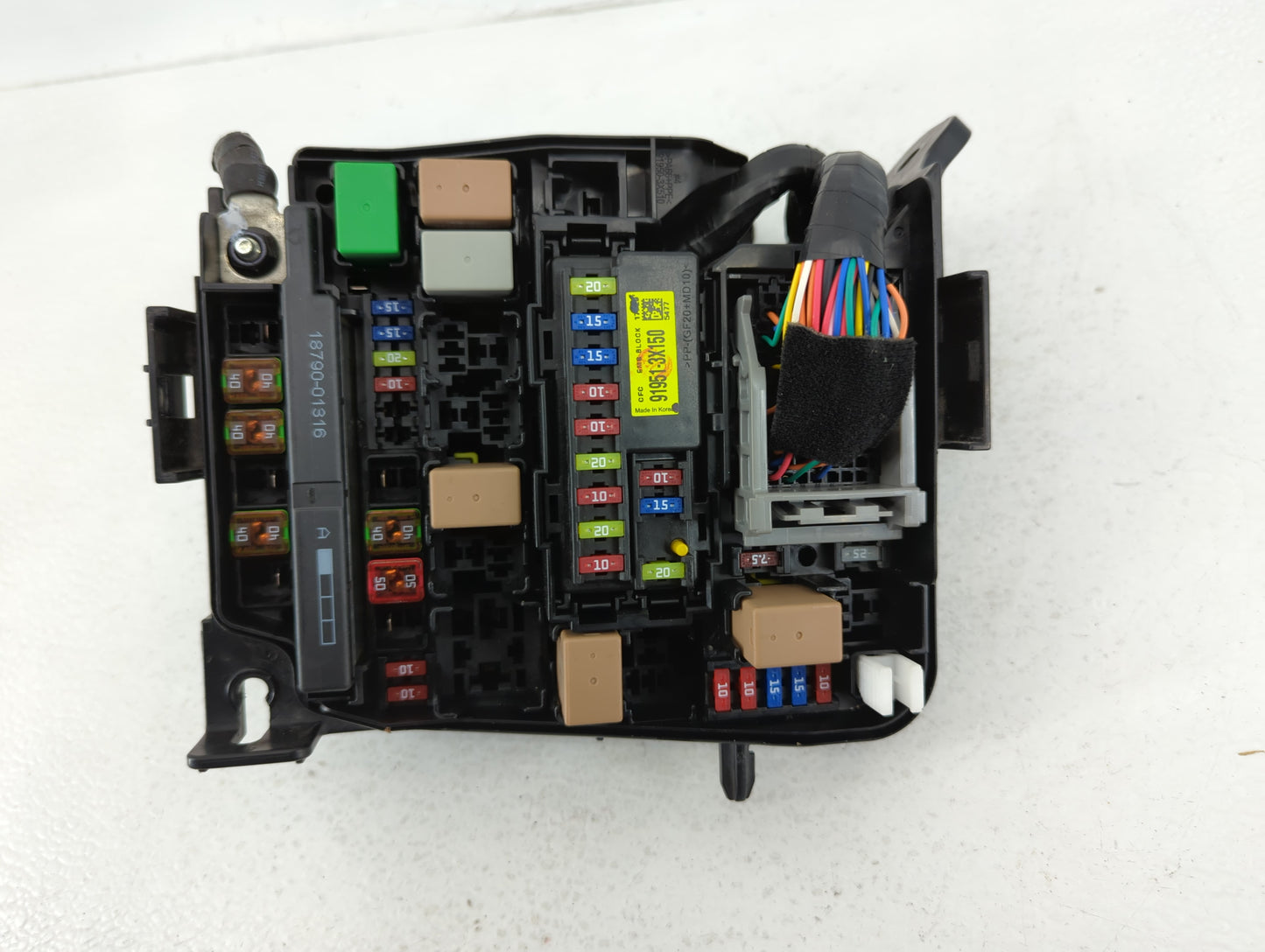 2017-2018 Kia Forte Fusebox Fuse Box Panel Relay Module P/N:91218 B0170 Fits Fits 2017 2018 OEM Used Auto Parts - Oemusedaut