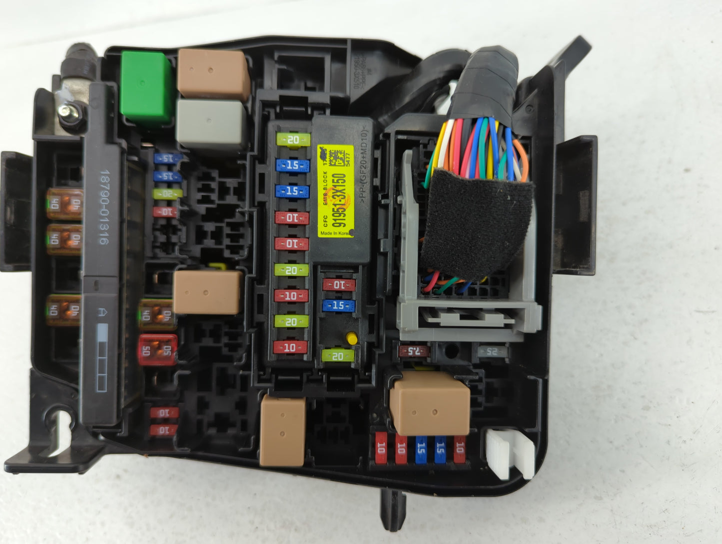 2017-2018 Kia Forte Fusebox Fuse Box Panel Relay Module P/N:91218 B0170 Fits Fits 2017 2018 OEM Used Auto Parts - Oemusedaut