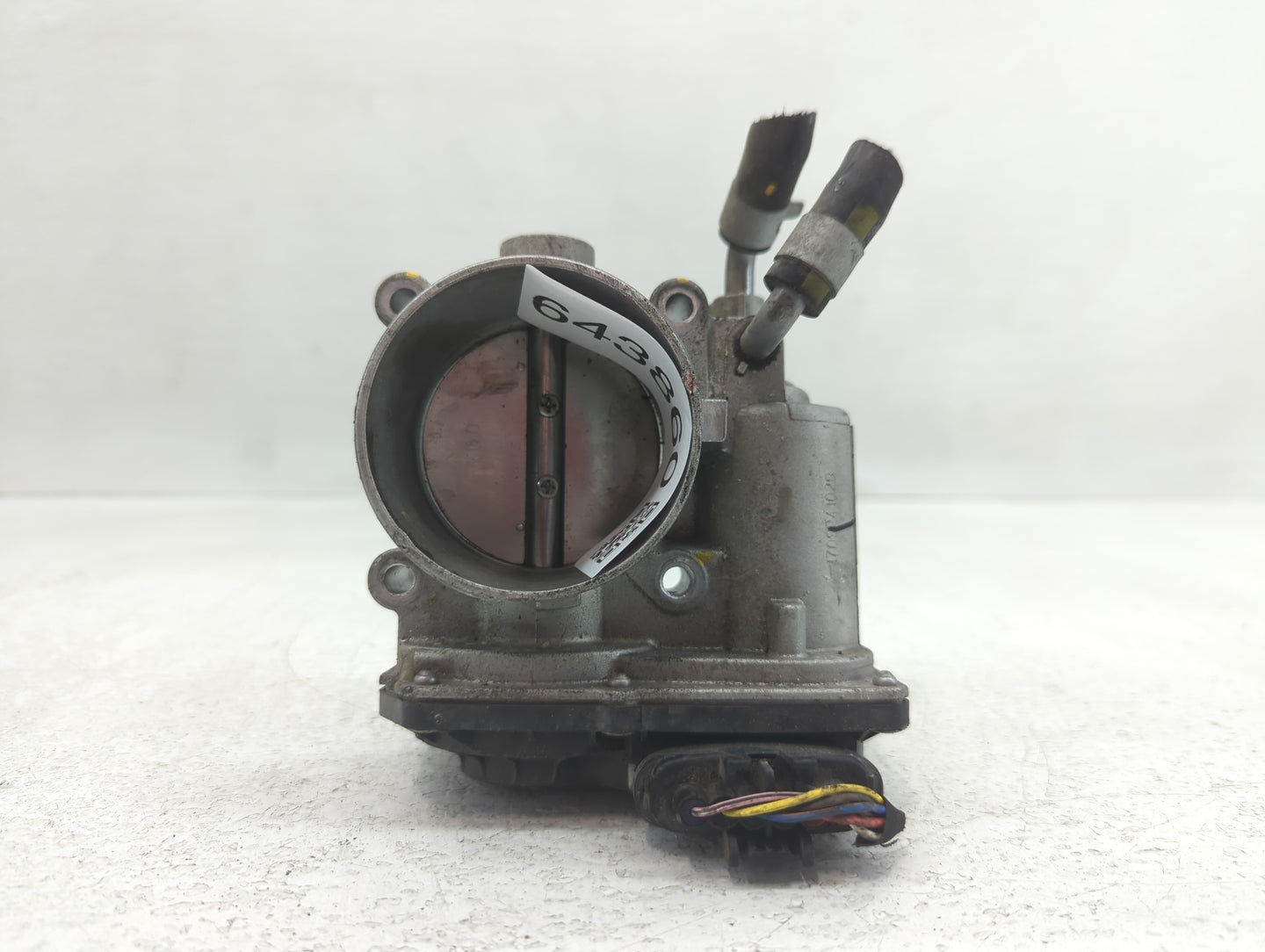 2014-2018 Kia Forte Throttle Body P/N:35100-2E000 Fits Fits 2011 2012 2013 2014 2015 2016 2017 2018 2019 2020 2021 OEM Used 