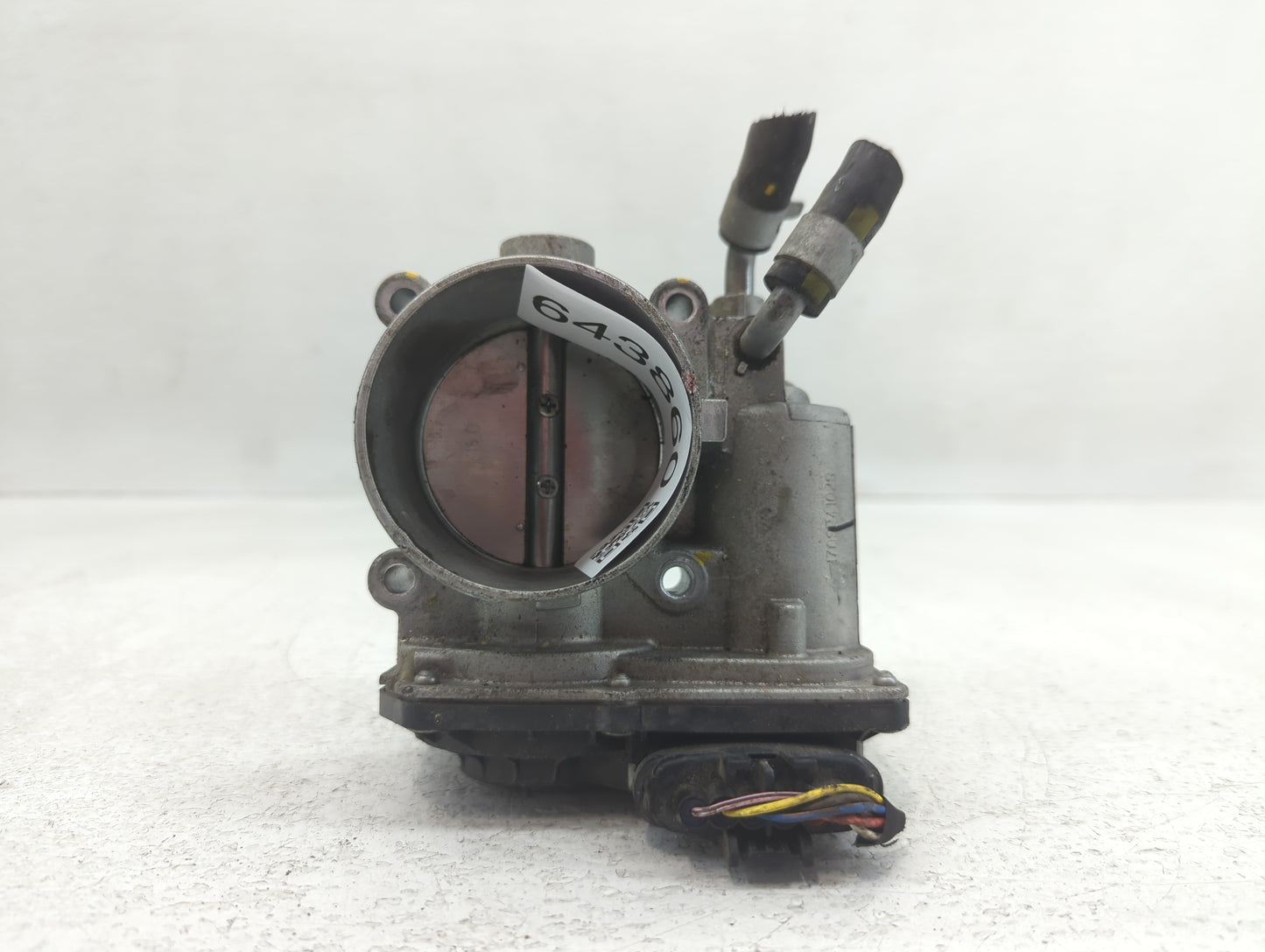 2014-2018 Kia Forte Throttle Body P/N:35100-2E000 Fits Fits 2011 2012 2013 2014 2015 2016 2017 2018 2019 2020 2021 OEM Used 