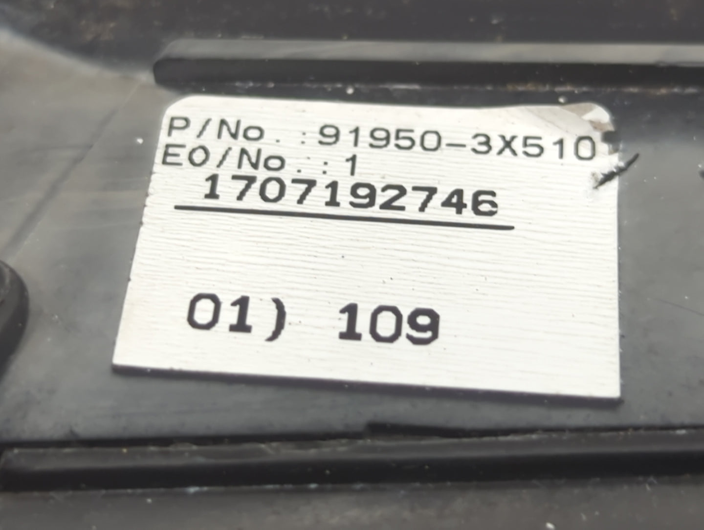 2017-2018 Kia Forte Fusebox Fuse Box Panel Relay Module P/N:1707192746 91950-3X510 Fits Fits 2017 2018 OEM Used Auto Parts -