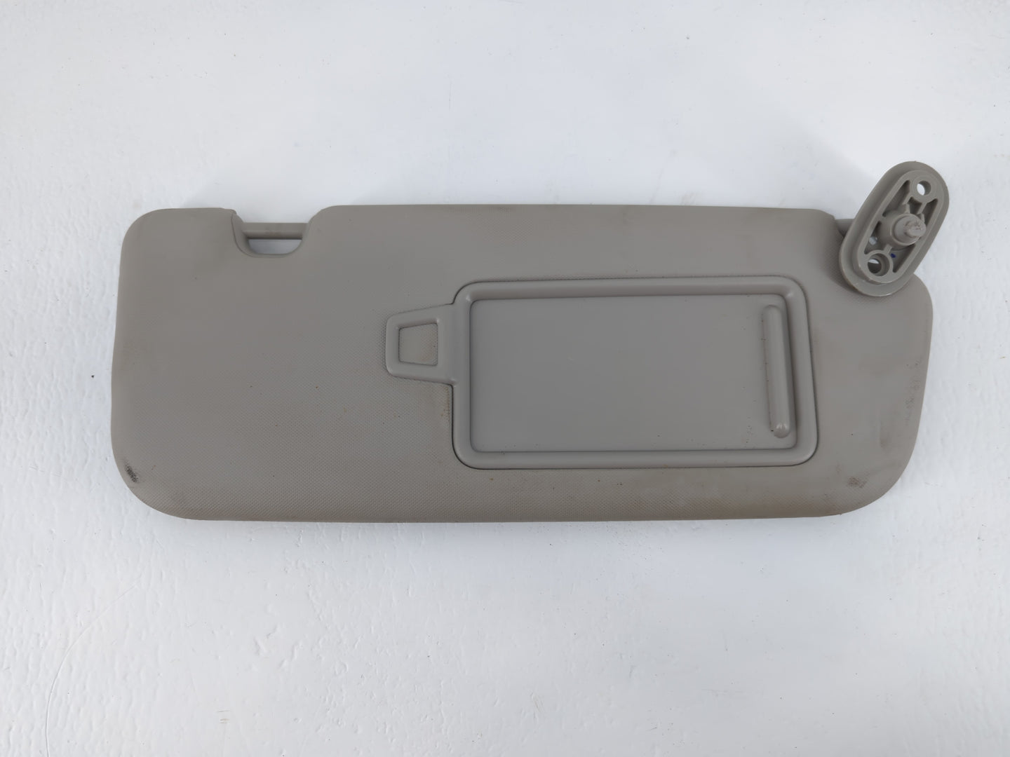 2017-2018 Kia Forte Sun Visor Shade Replacement Passenger Right Mirror Fits Fits 2017 2018 OEM Used Auto Parts - Oemusedauto