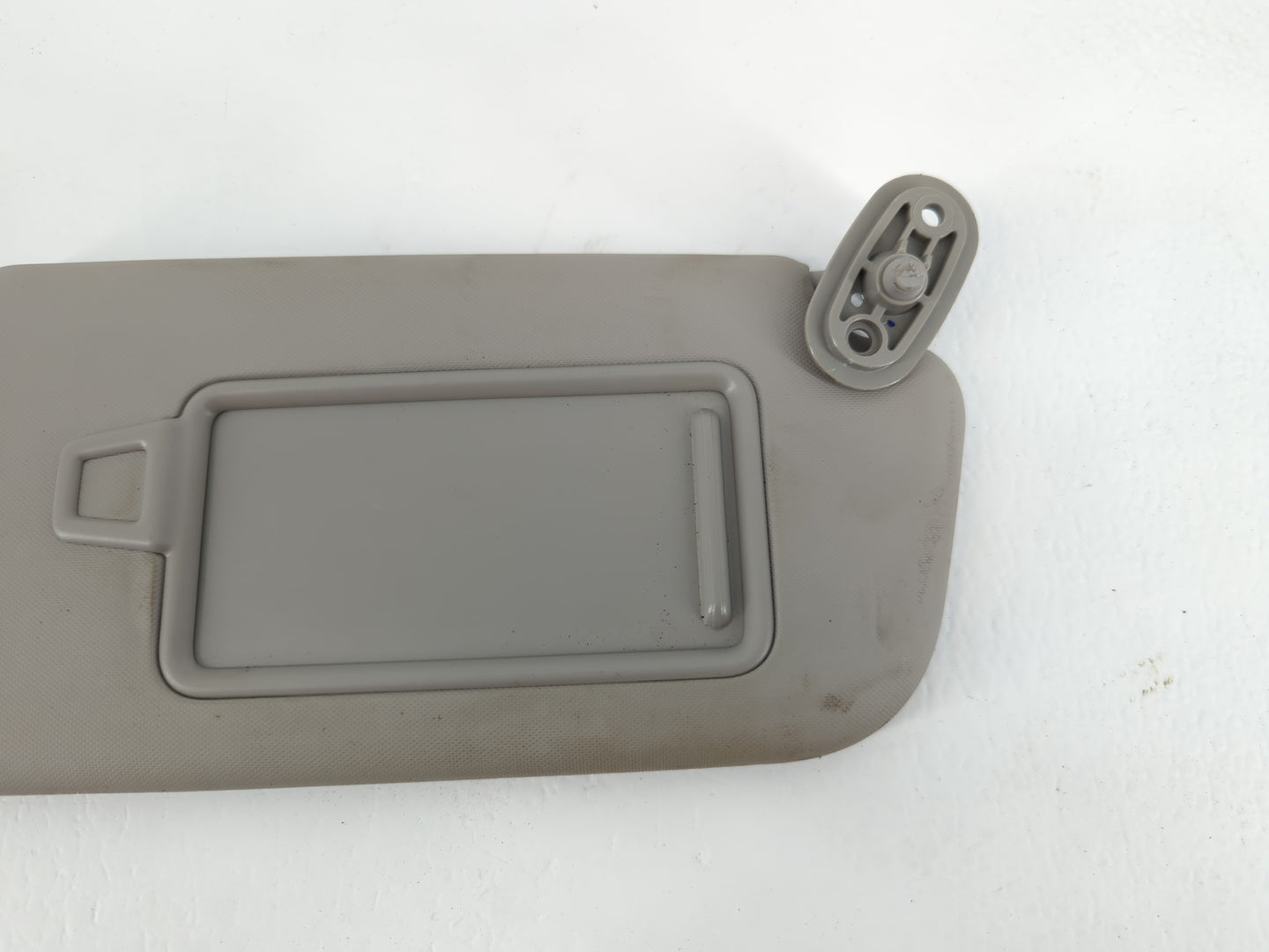 2017-2018 Kia Forte Sun Visor Shade Replacement Passenger Right Mirror Fits Fits 2017 2018 OEM Used Auto Parts - Oemusedauto