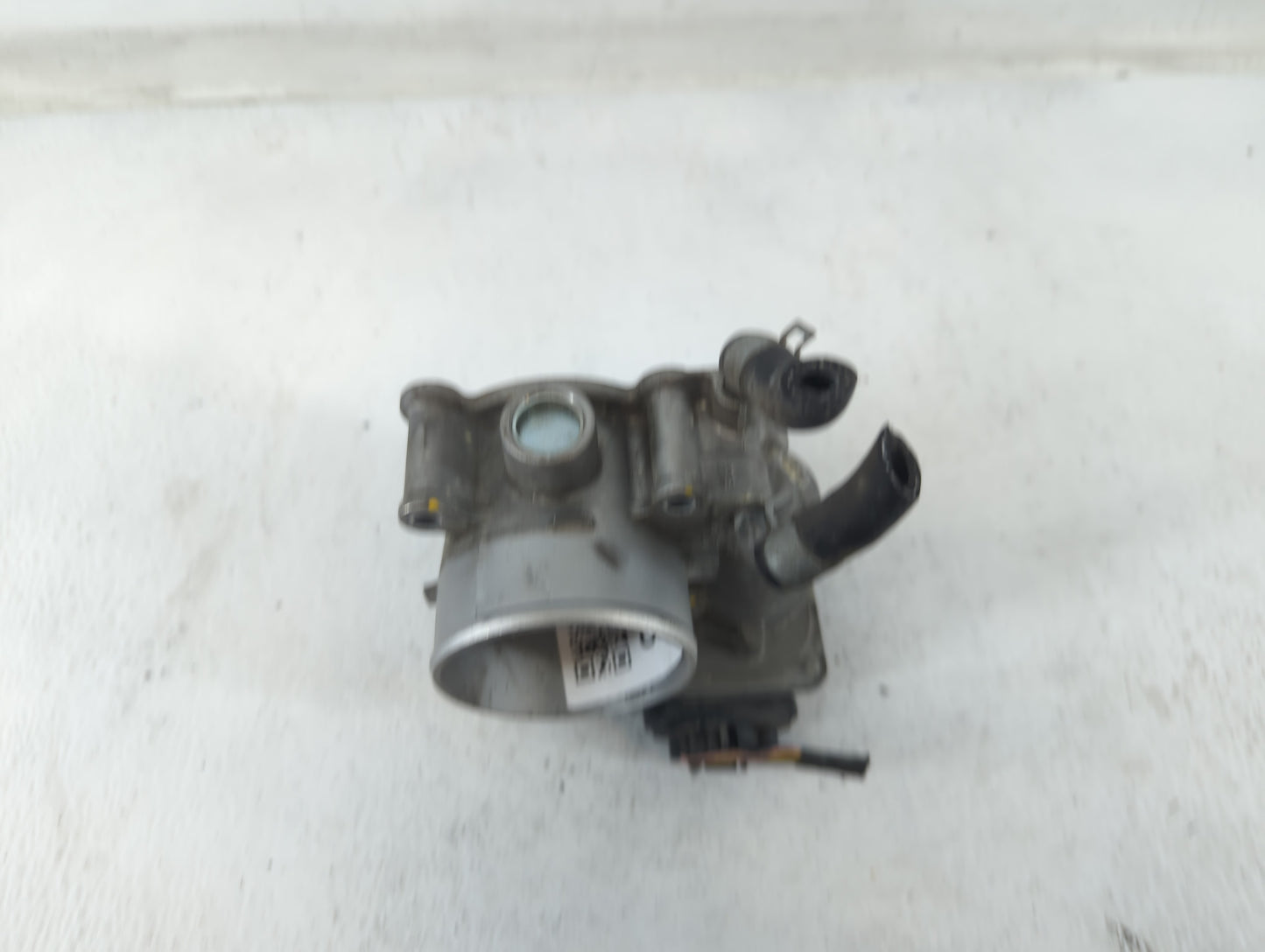 2014-2018 Kia Forte Throttle Body P/N:35100-2E000 Fits Fits 2011 2012 2013 2014 2015 2016 2017 2018 2019 2020 2021 OEM Used 