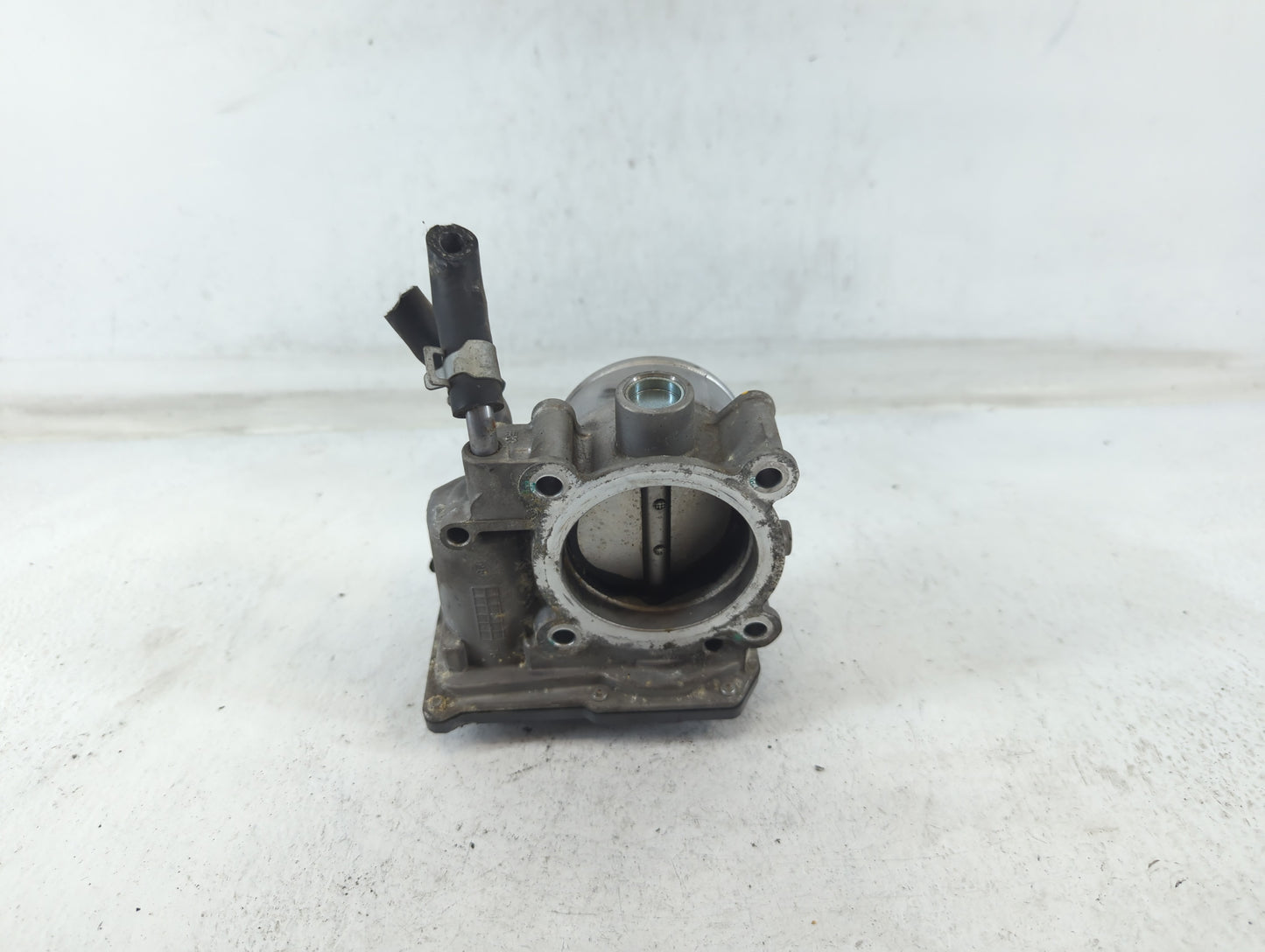 2014-2018 Kia Forte Throttle Body P/N:35100-2E000 Fits Fits 2011 2012 2013 2014 2015 2016 2017 2018 2019 2020 2021 OEM Used 