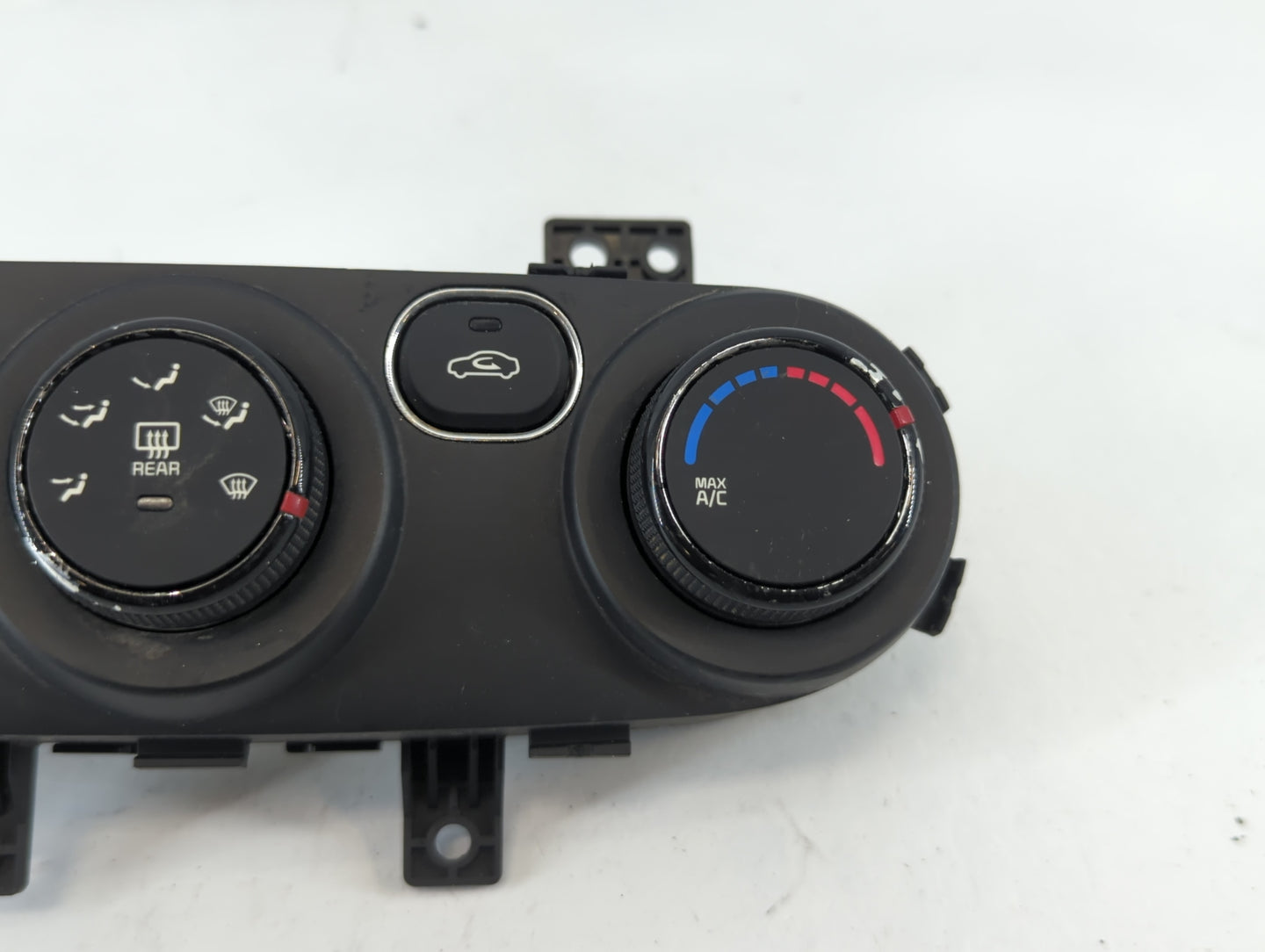 2017-2018 Kia Forte Climate Control Module Temperature AC/Heater Replacement P/N:97250 B0AA0 Fits Fits 2017 2018 OEM Used Au