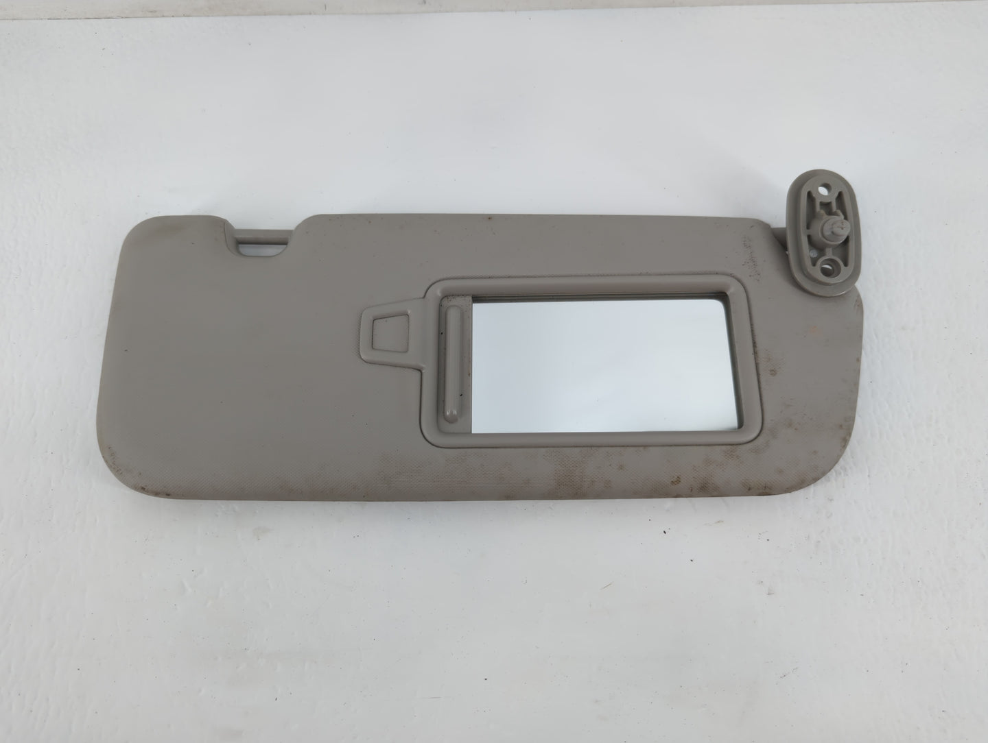 2017-2018 Kia Forte Sun Visor Shade Replacement Passenger Right Mirror Fits Fits 2017 2018 OEM Used Auto Parts - Oemusedauto