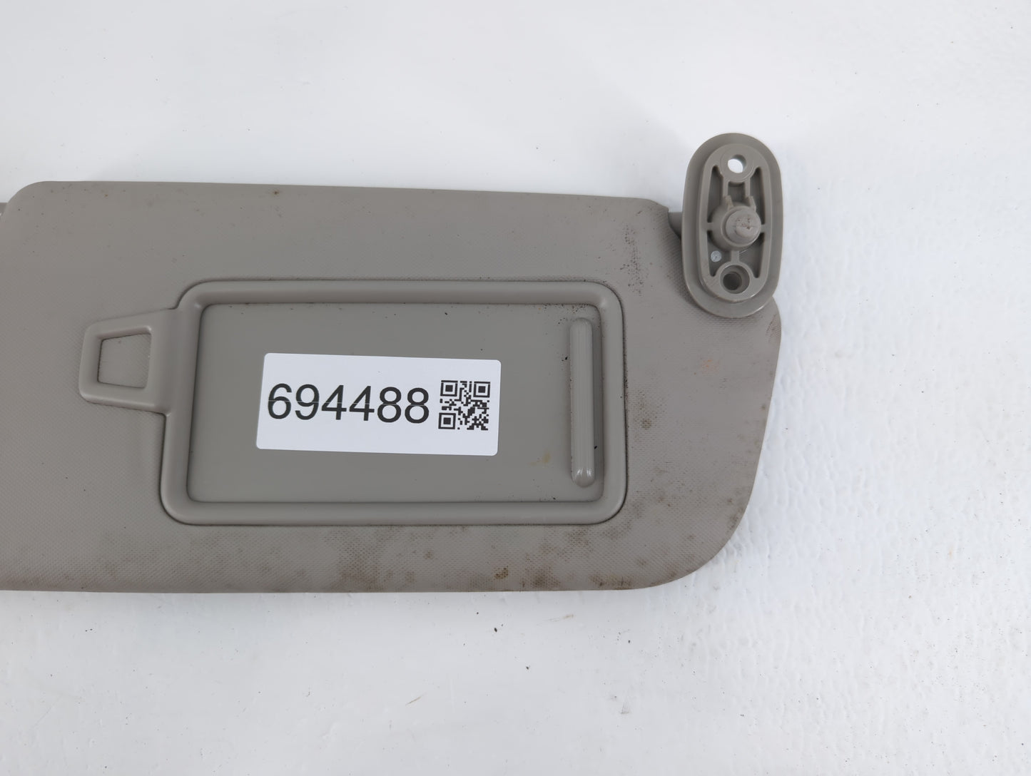 2017-2018 Kia Forte Sun Visor Shade Replacement Passenger Right Mirror Fits Fits 2017 2018 OEM Used Auto Parts - Oemusedauto