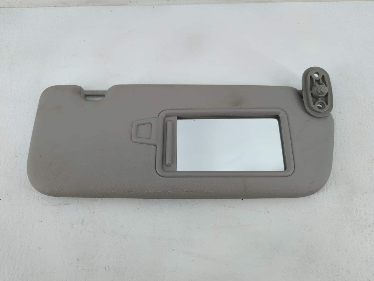 2017-2018 Kia Forte Sun Visor Shade Replacement Passenger Right Mirror Fits Fits 2017 2018 OEM Used Auto Parts - Oemusedauto