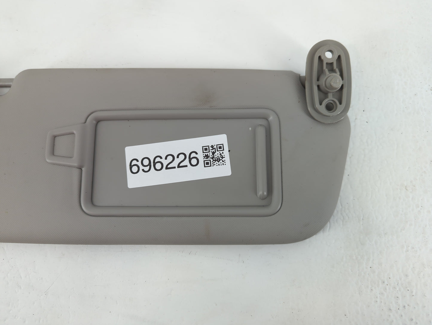 2017-2018 Kia Forte Sun Visor Shade Replacement Passenger Right Mirror Fits Fits 2017 2018 OEM Used Auto Parts - Oemusedauto