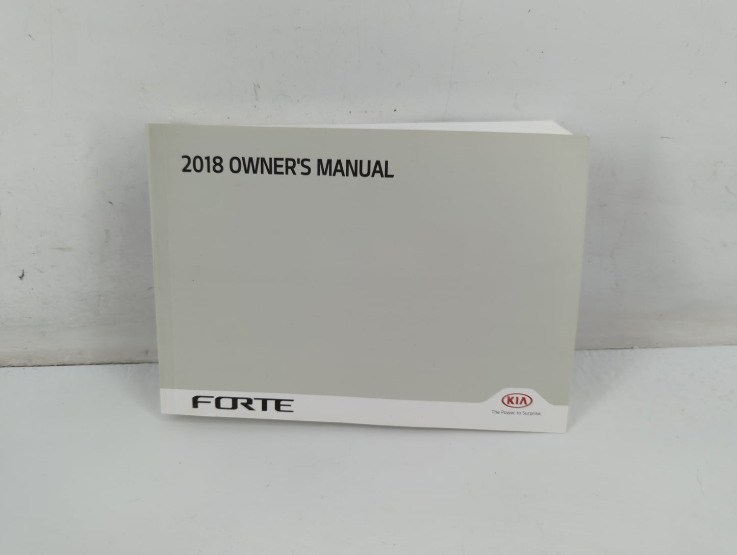 2018 Kia Forte Owners Manual Book Guide P/N:JA7O-EC83B OEM Used Auto Parts - Oemusedautoparts1.com