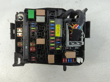 2017-2018 Kia Forte Fusebox Fuse Box Panel Relay Module P/N:4218530065 91218 B0400 Fits Fits 2017 2018 OEM Used Auto Parts