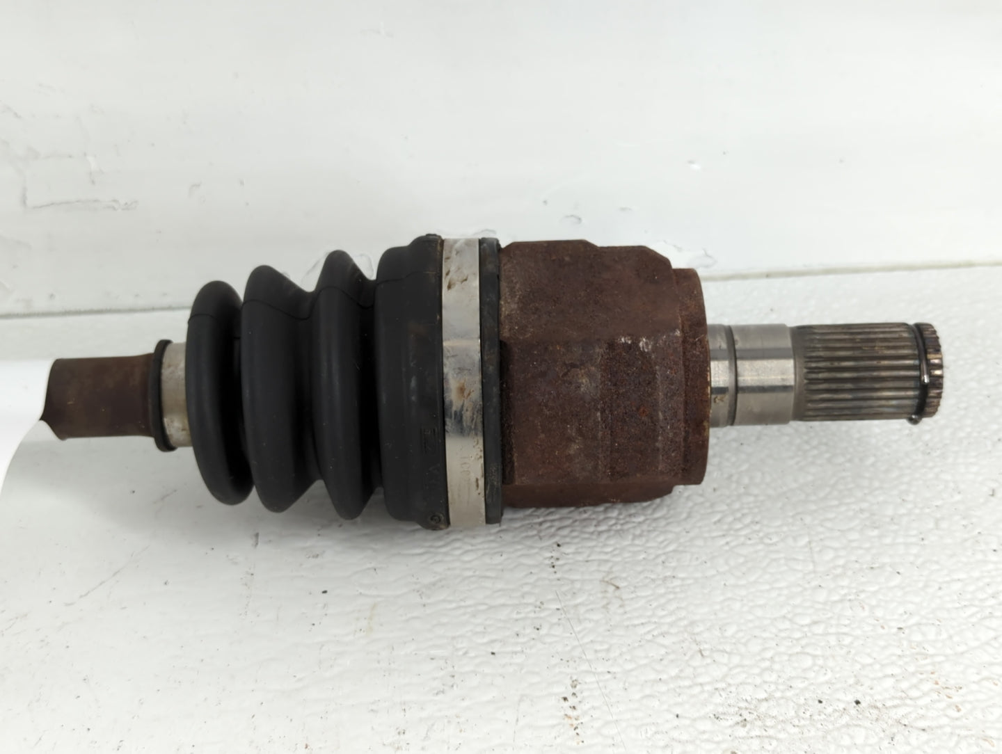 2014-2018 Kia Forte Axle Shaft Front Driver Cv C/v - Oemusedautoparts1.com